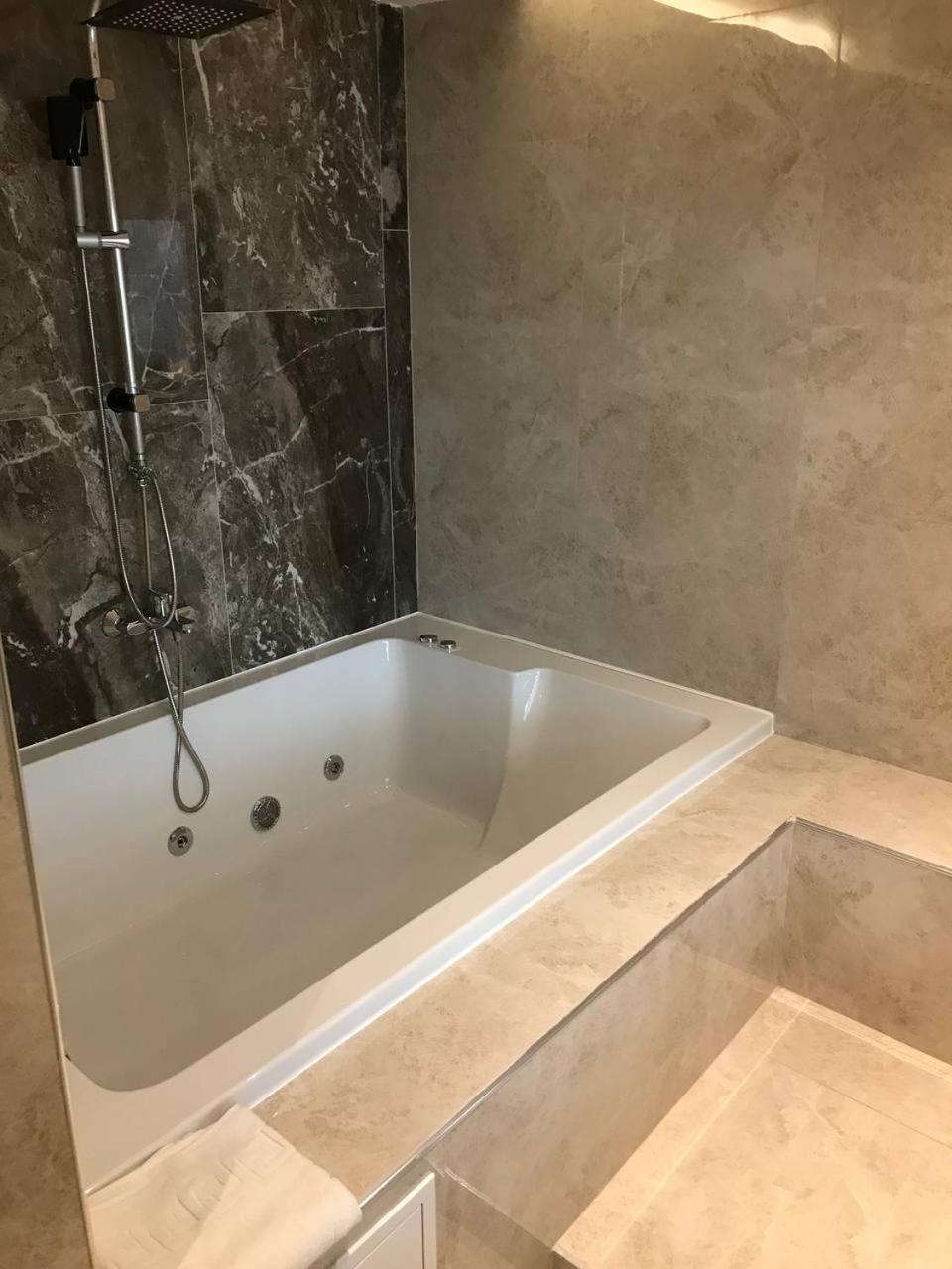Junior Suite - Photo 4