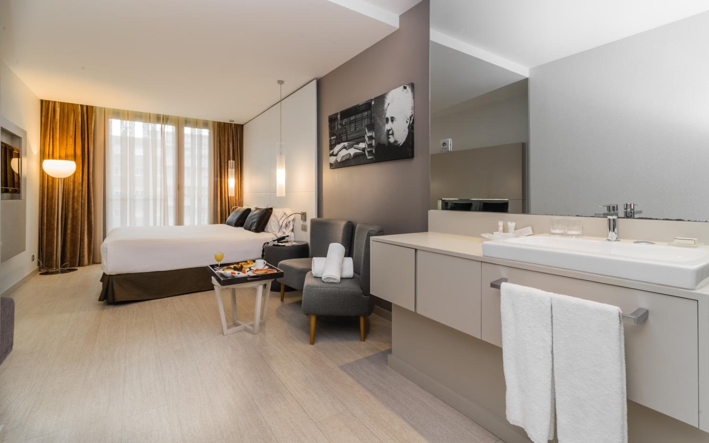 Superior Deluxe Room photo 2