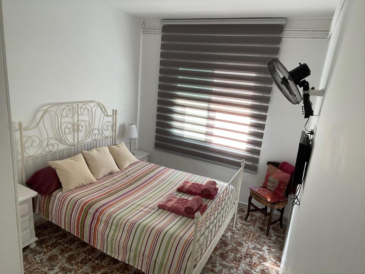 Standard Double Room with Shared Bathroom
