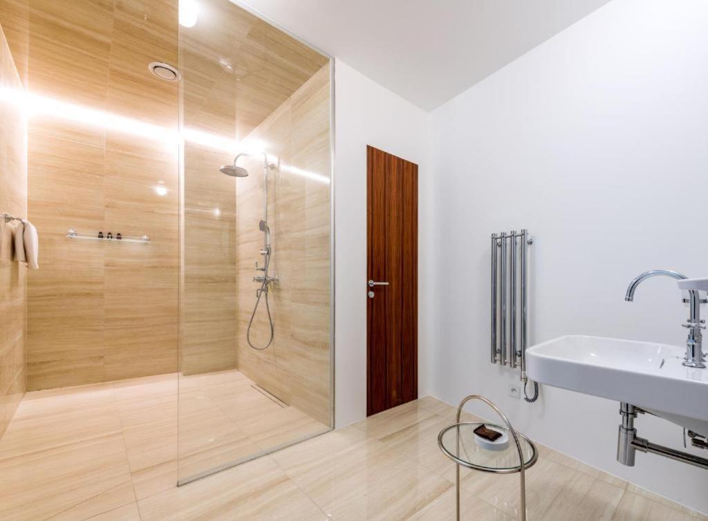Suite photo 2