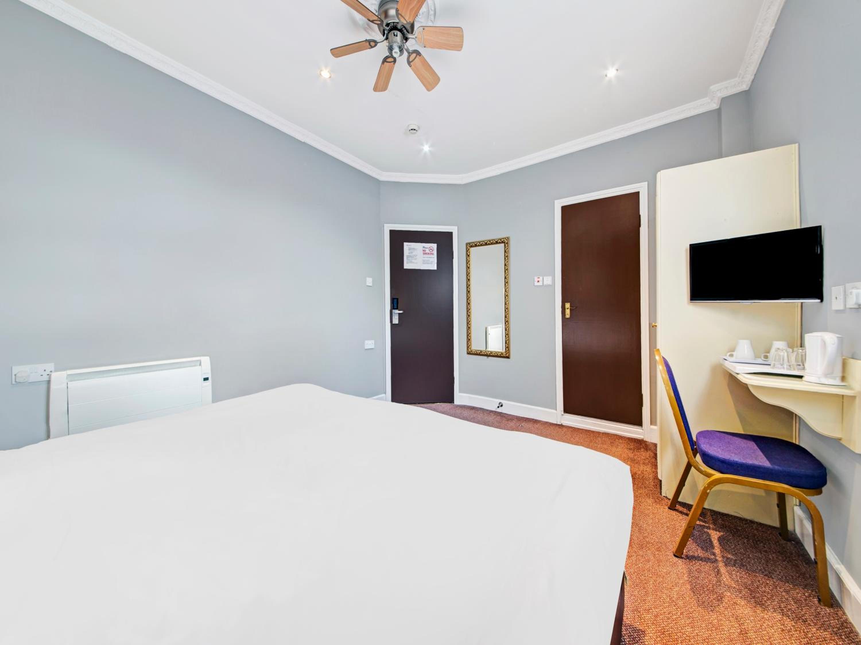 Deluxe Double Room - Photo 4