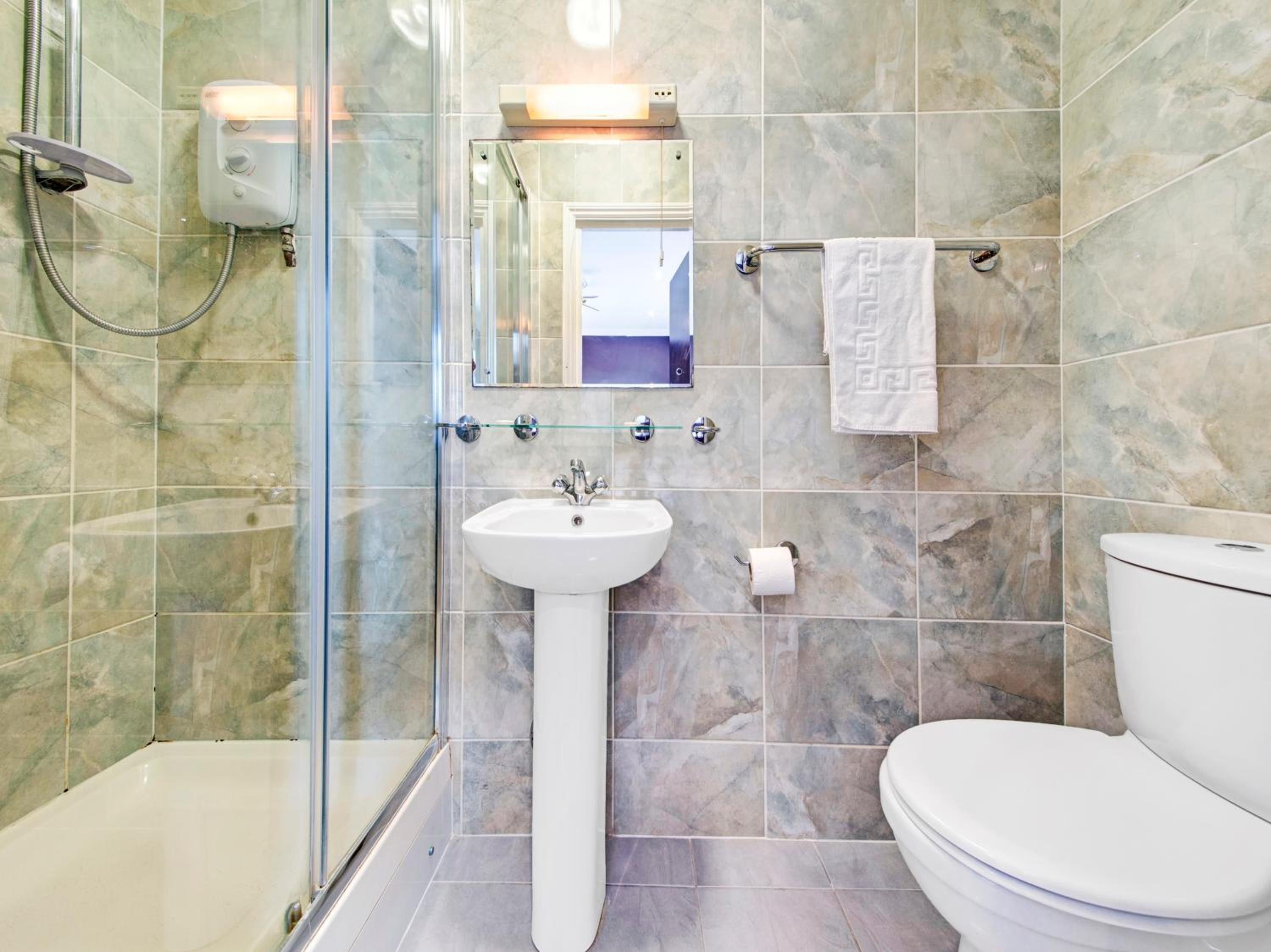 Deluxe Double Room - Photo 7