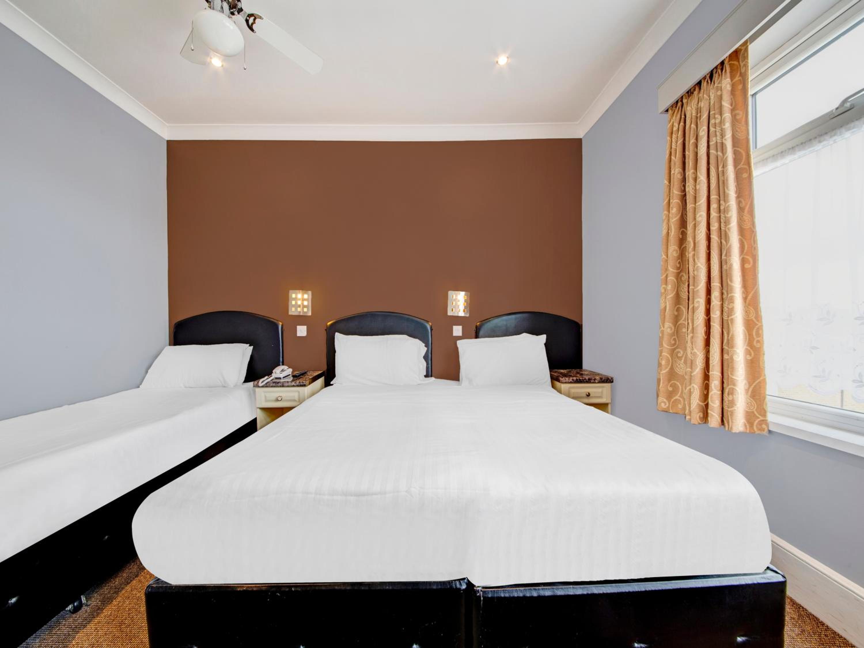 Standard Triple Room photo 1