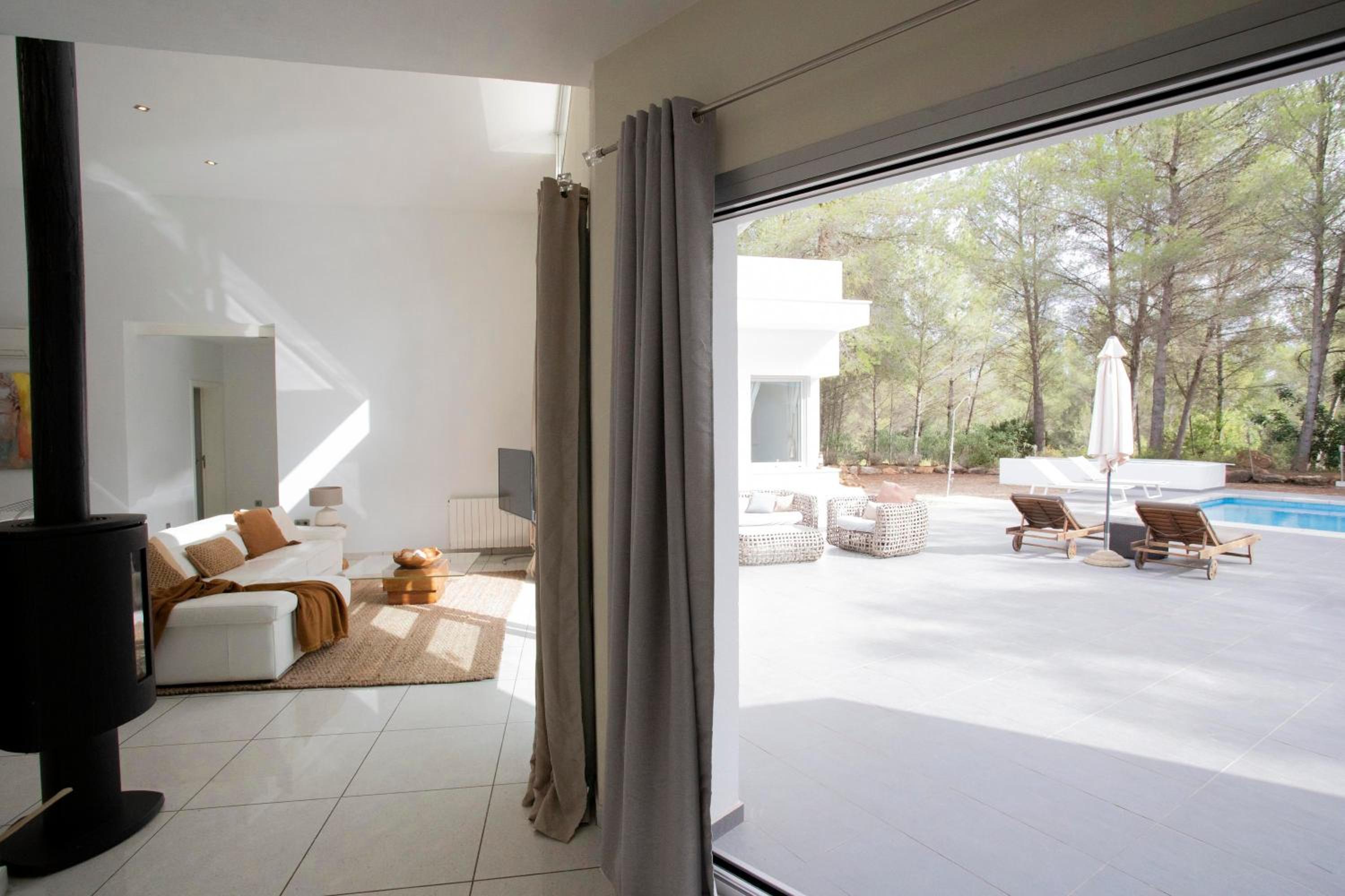 Villa con vistas al jardín