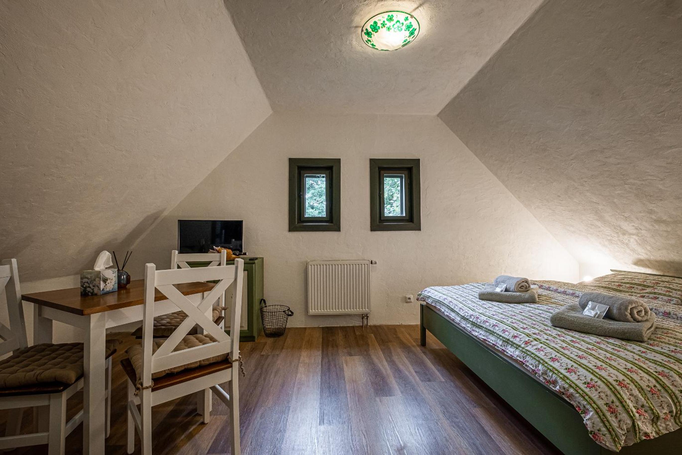 Triple Room photo 3