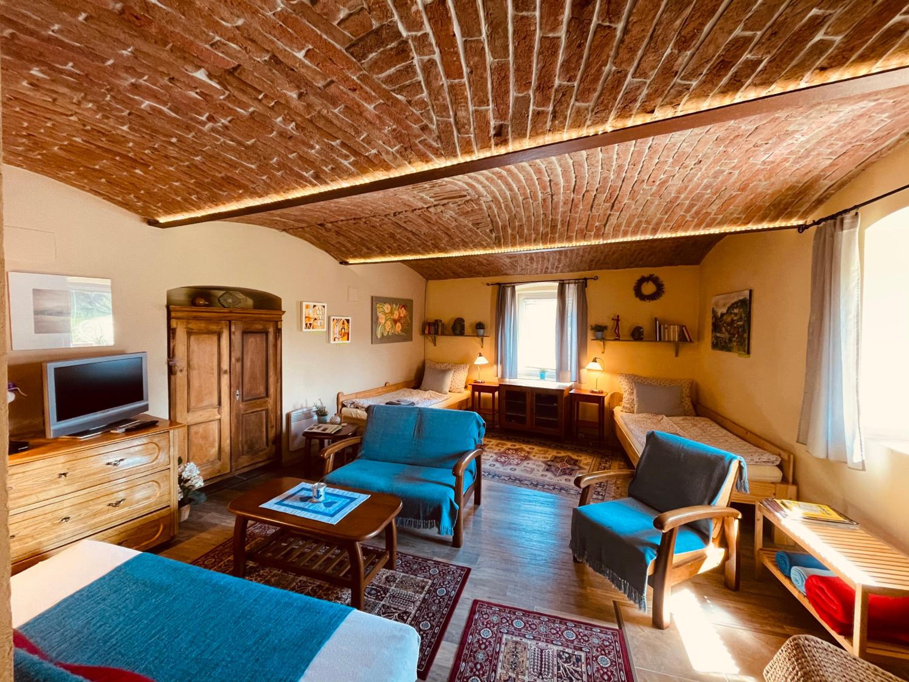 Apartment - Photo 1