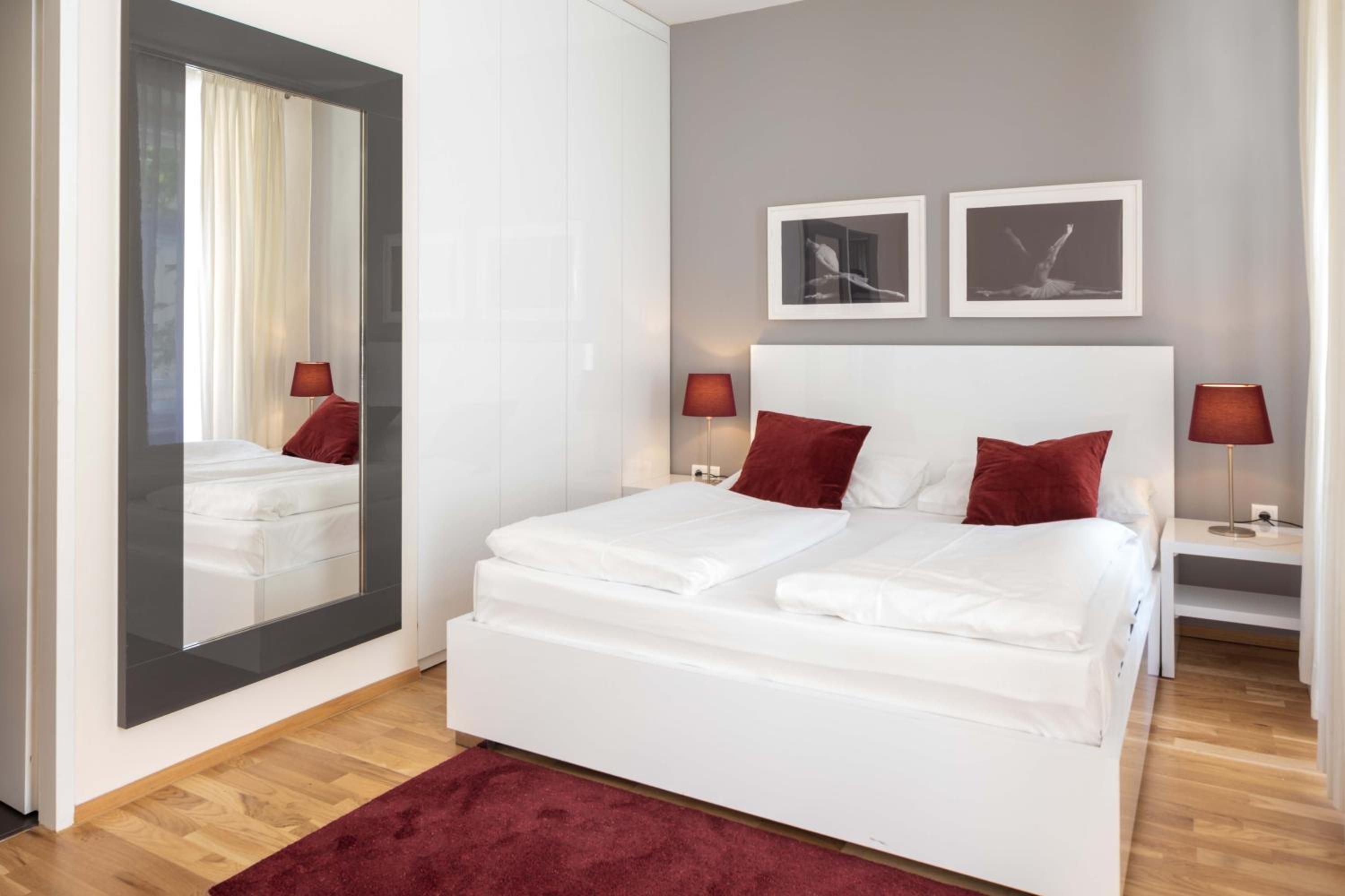 Superior Apartment