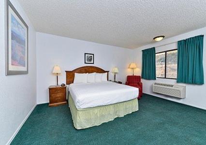 King Room - Non-Smoking