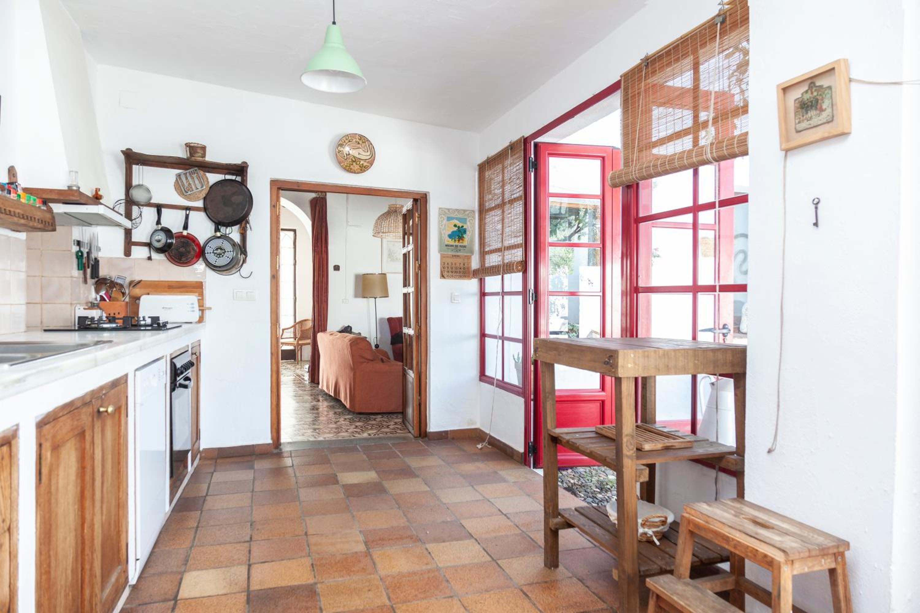 Three-Bedroom House photo 2