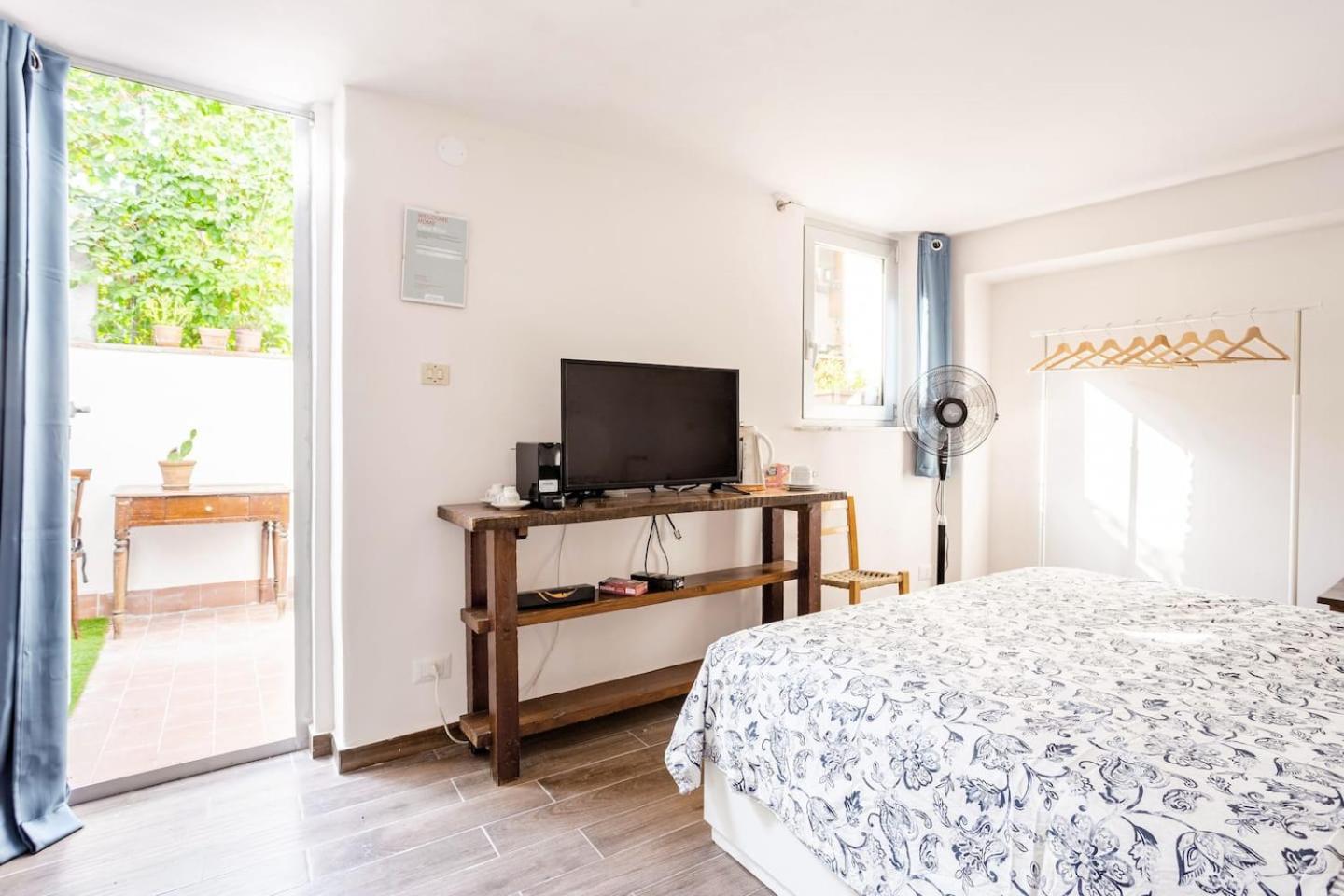 Double Room With Private Bathroom