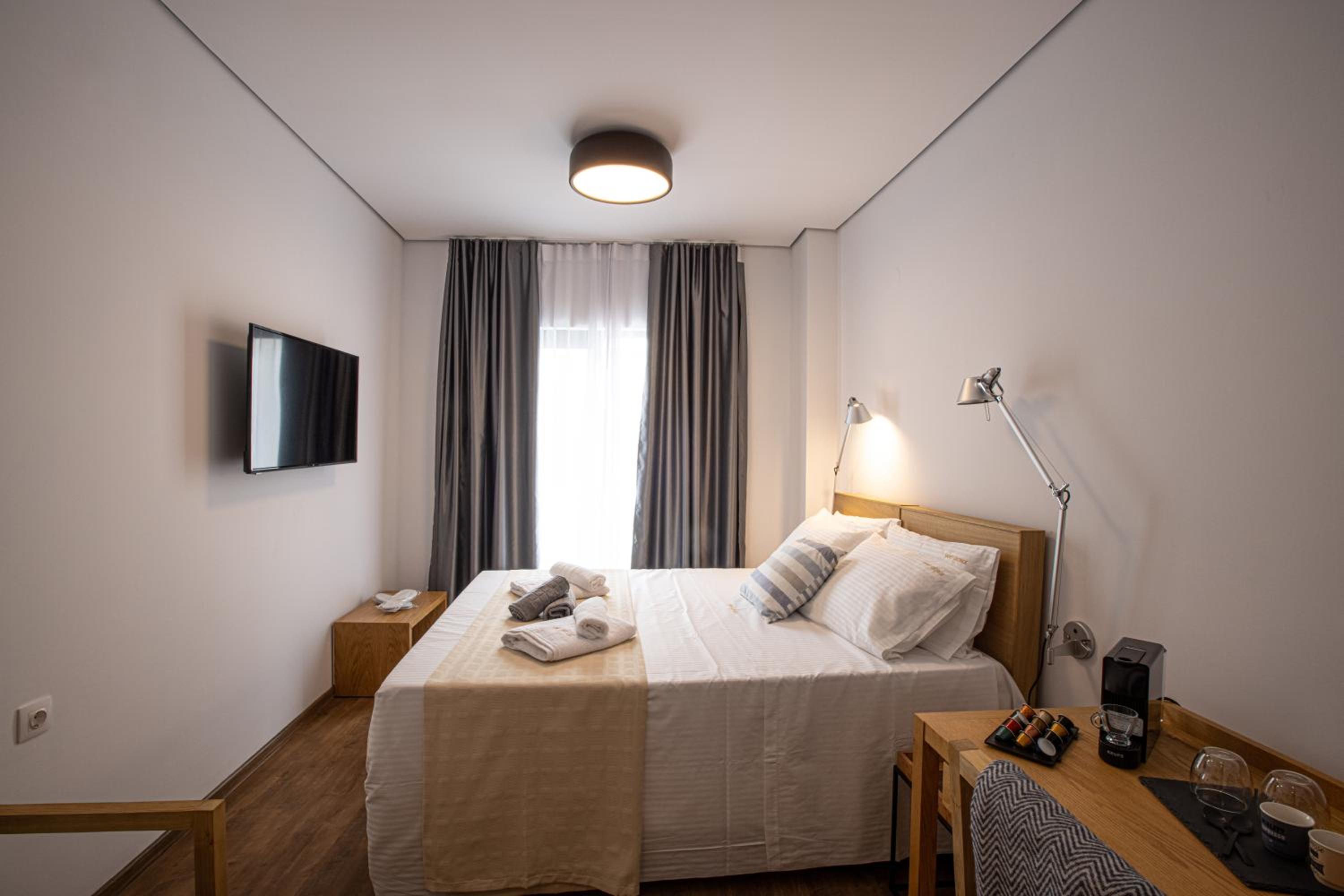 Standard Double Room - Photo 5