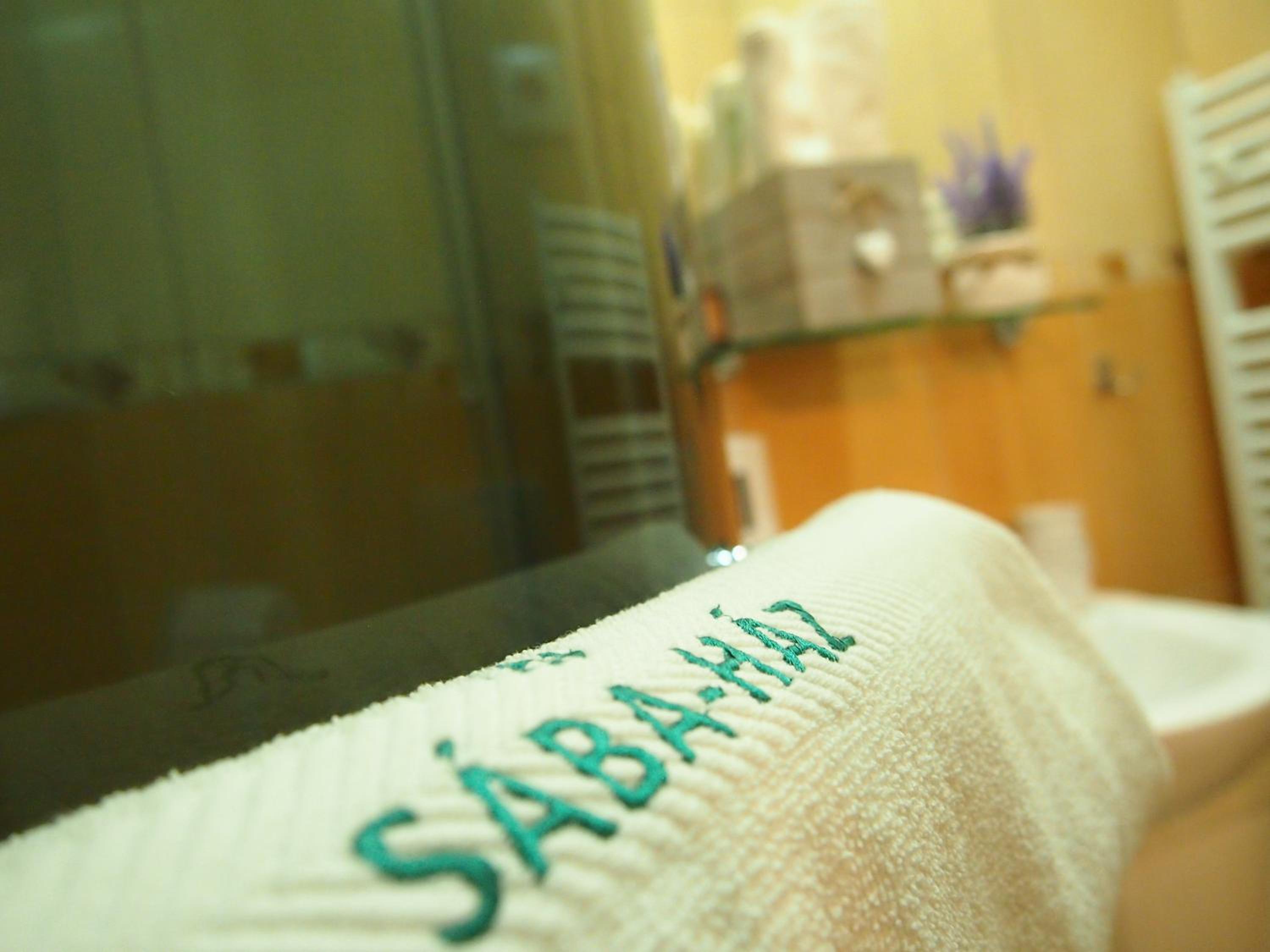 Studio Apartment - Photo 13