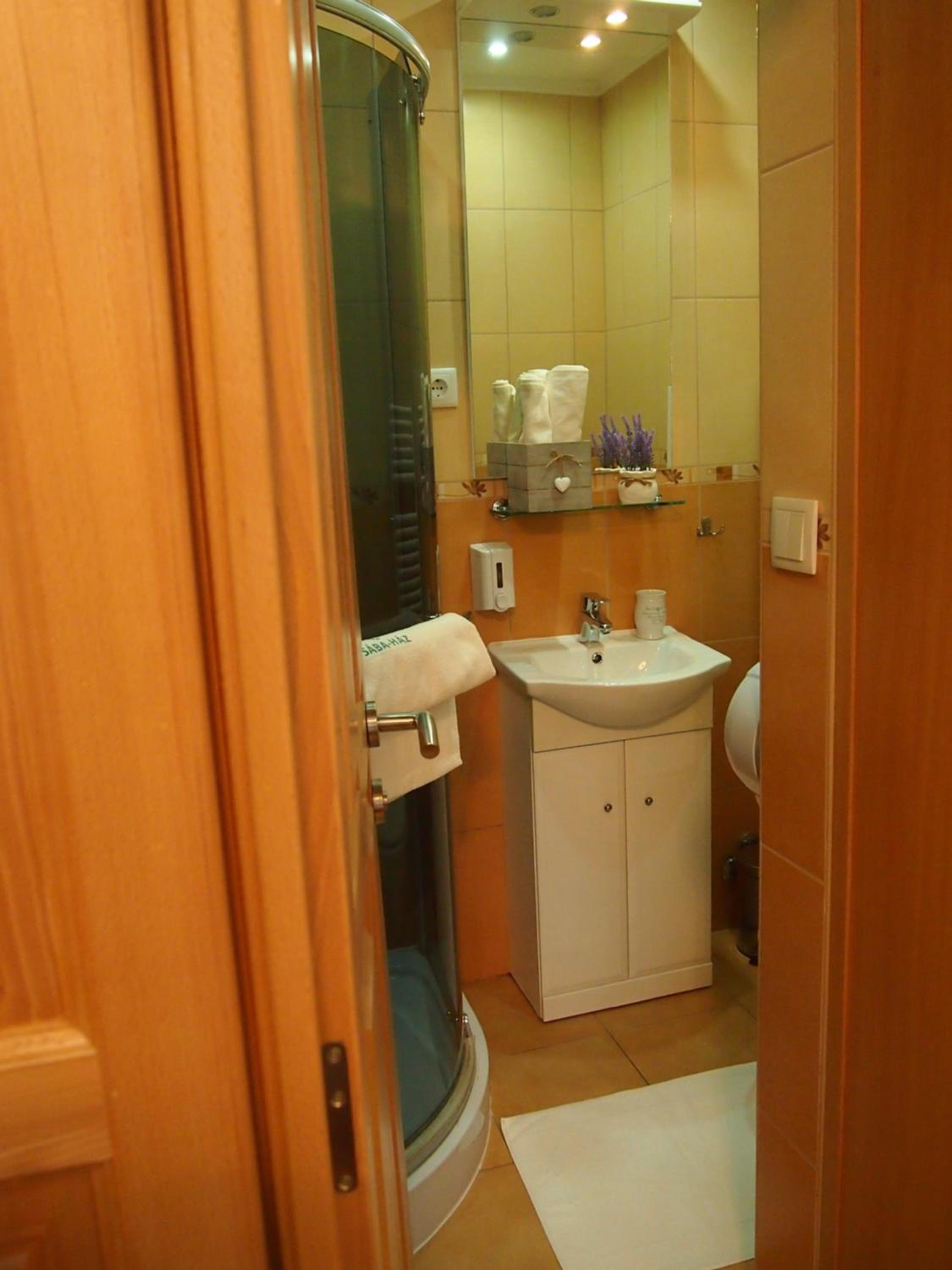 Studio Apartment - Photo 9
