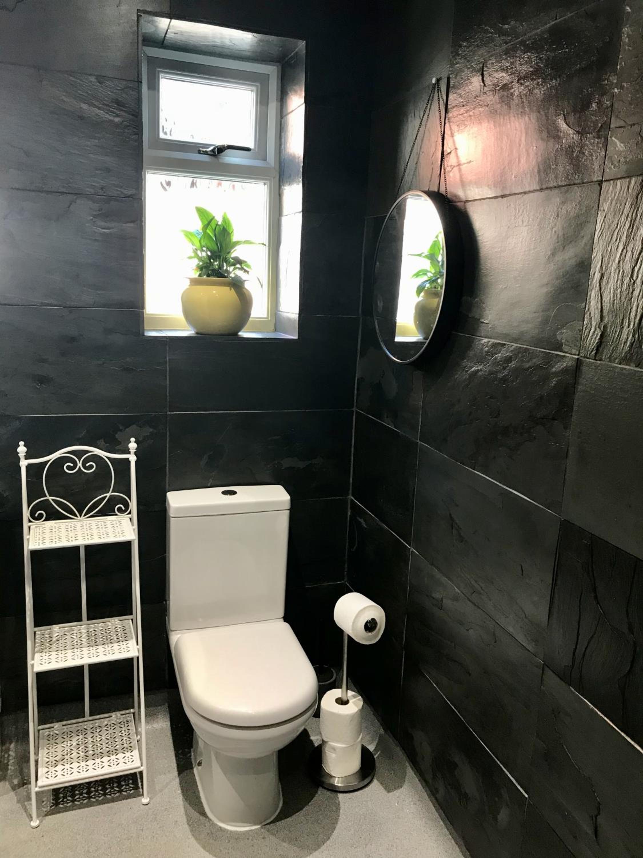 Deluxe Double Room with Shower photo 2