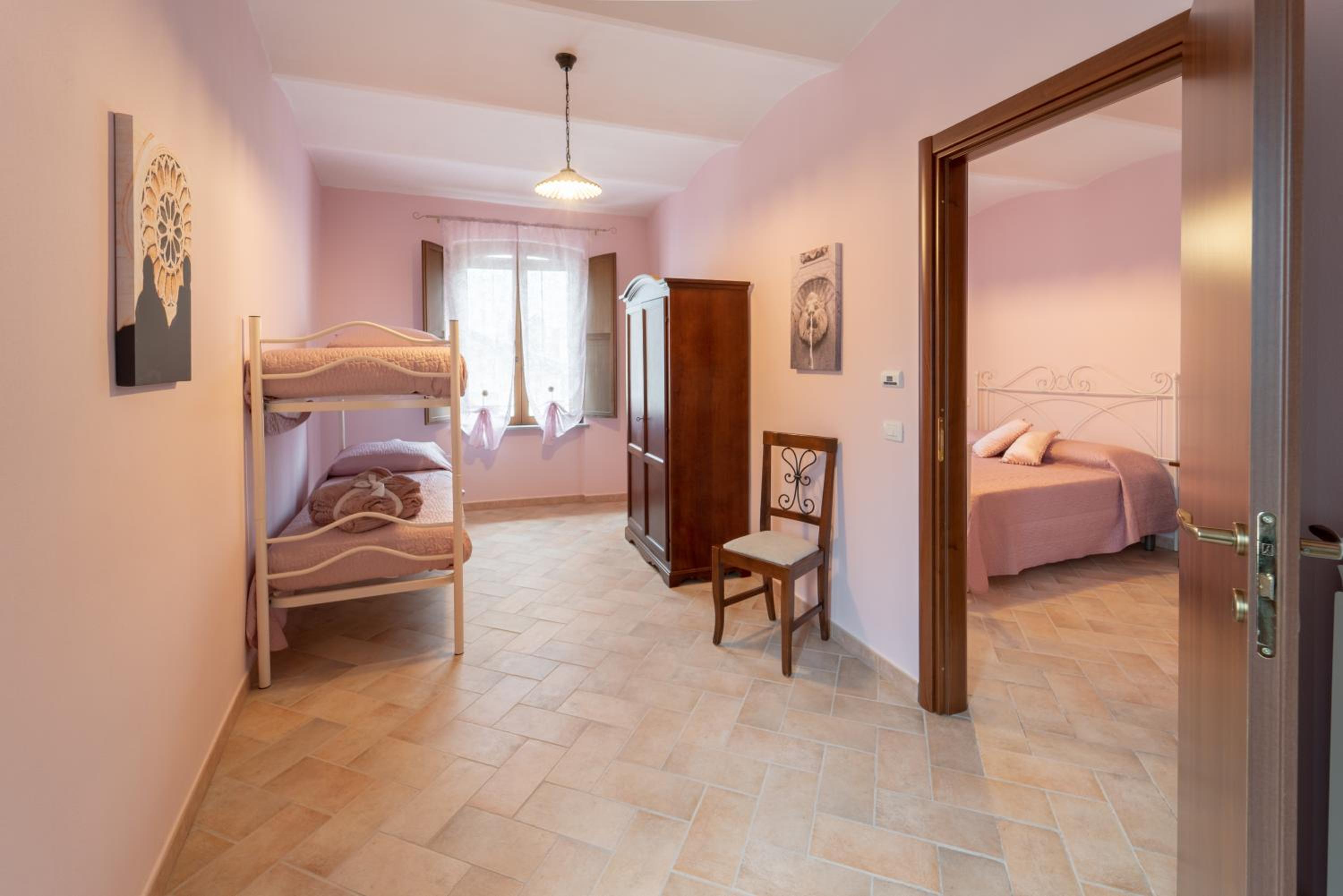 Superior Triple Room photo 2