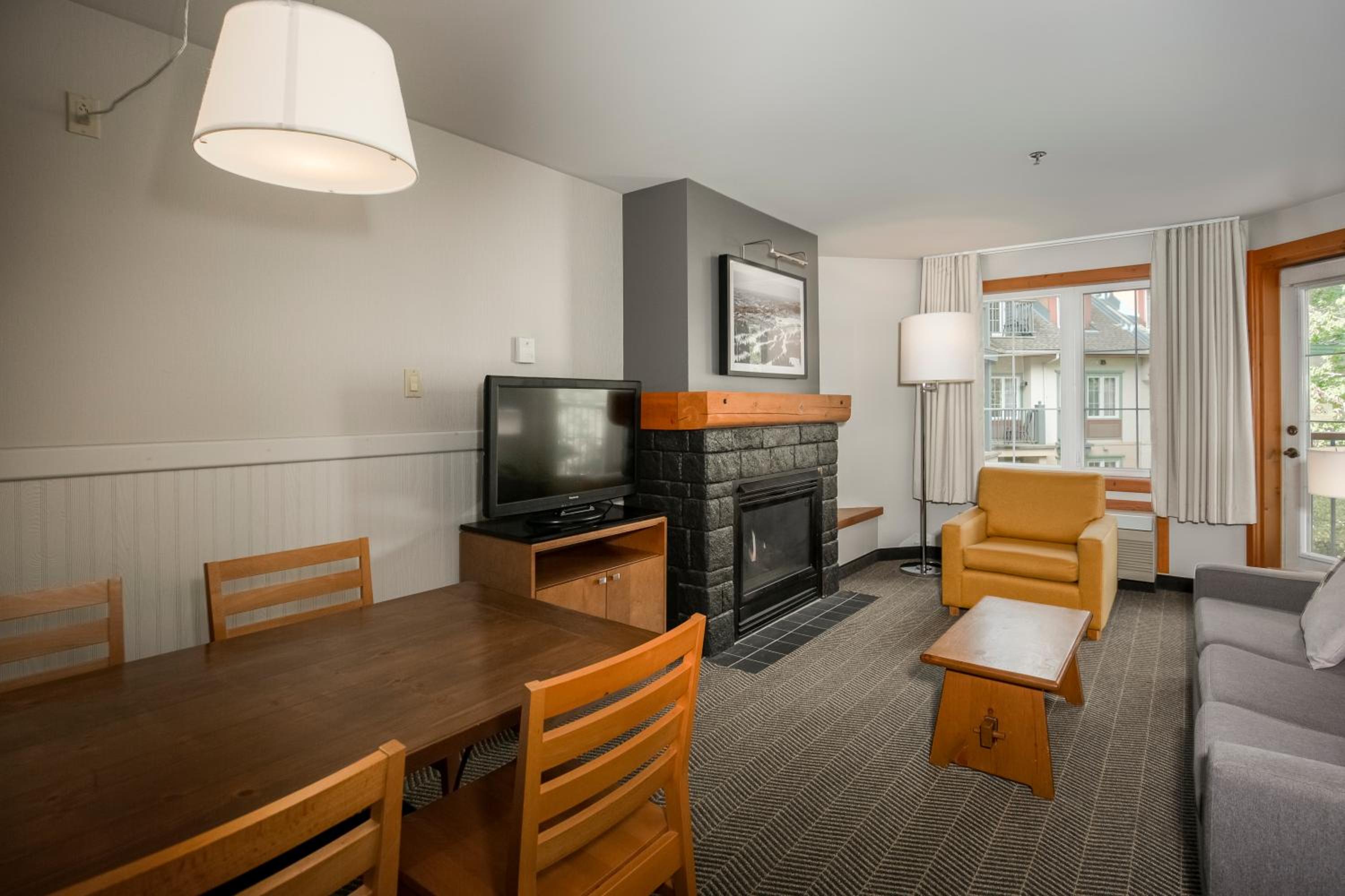 One-Bedroom Suite