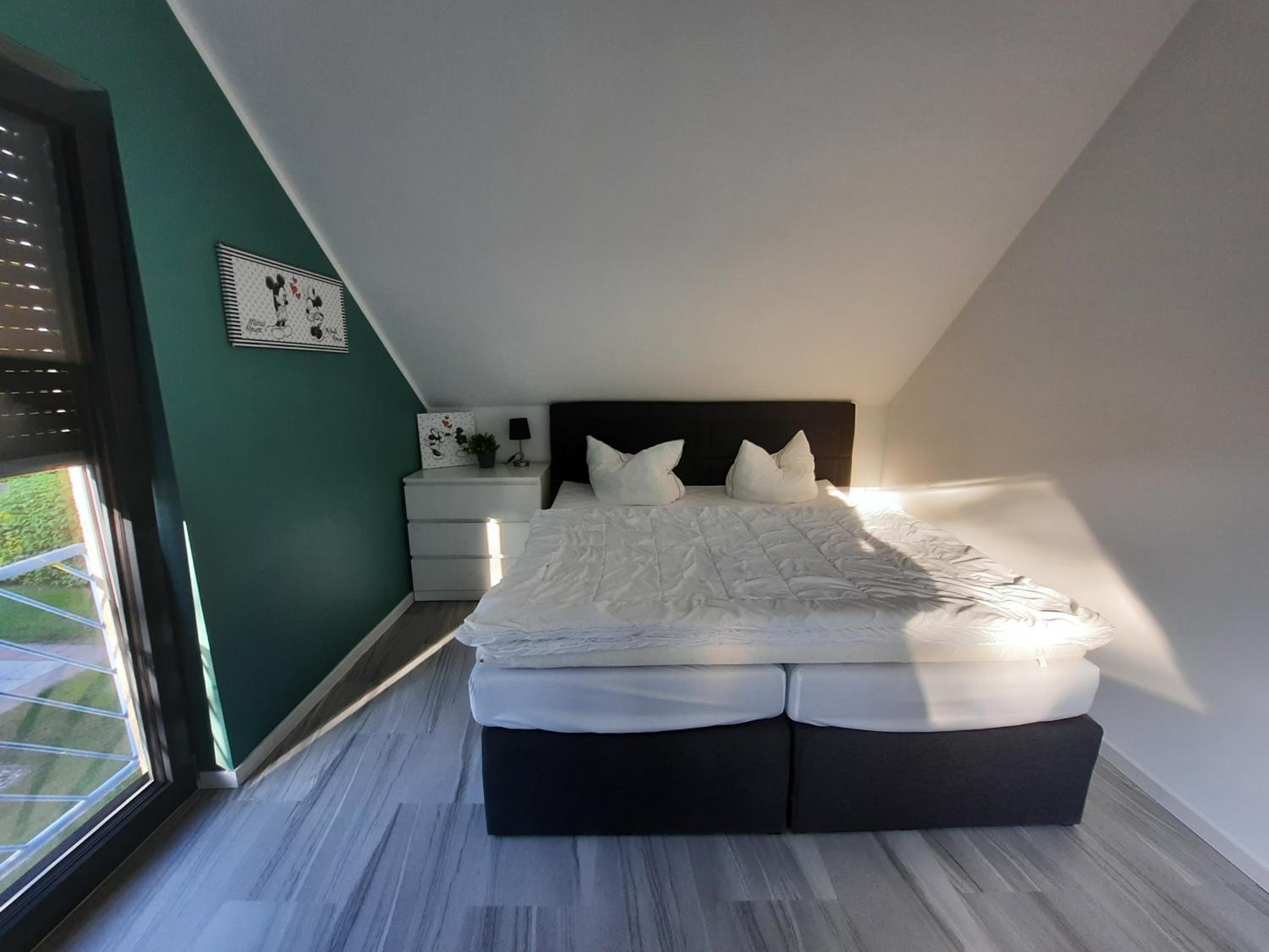 Three-Bedroom House photo 1