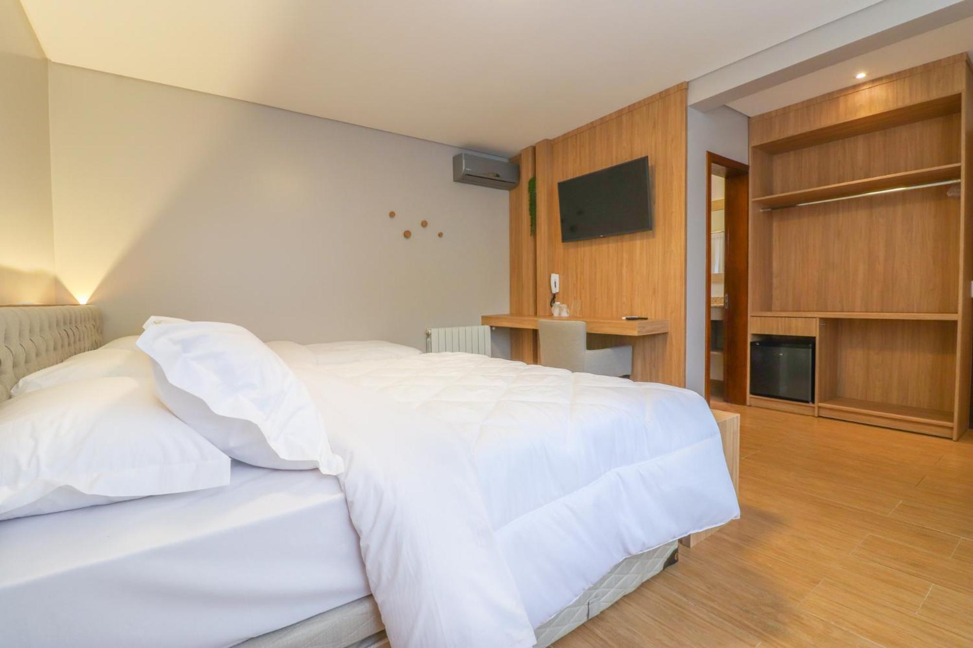 Deluxe Quadruple Room photo 3
