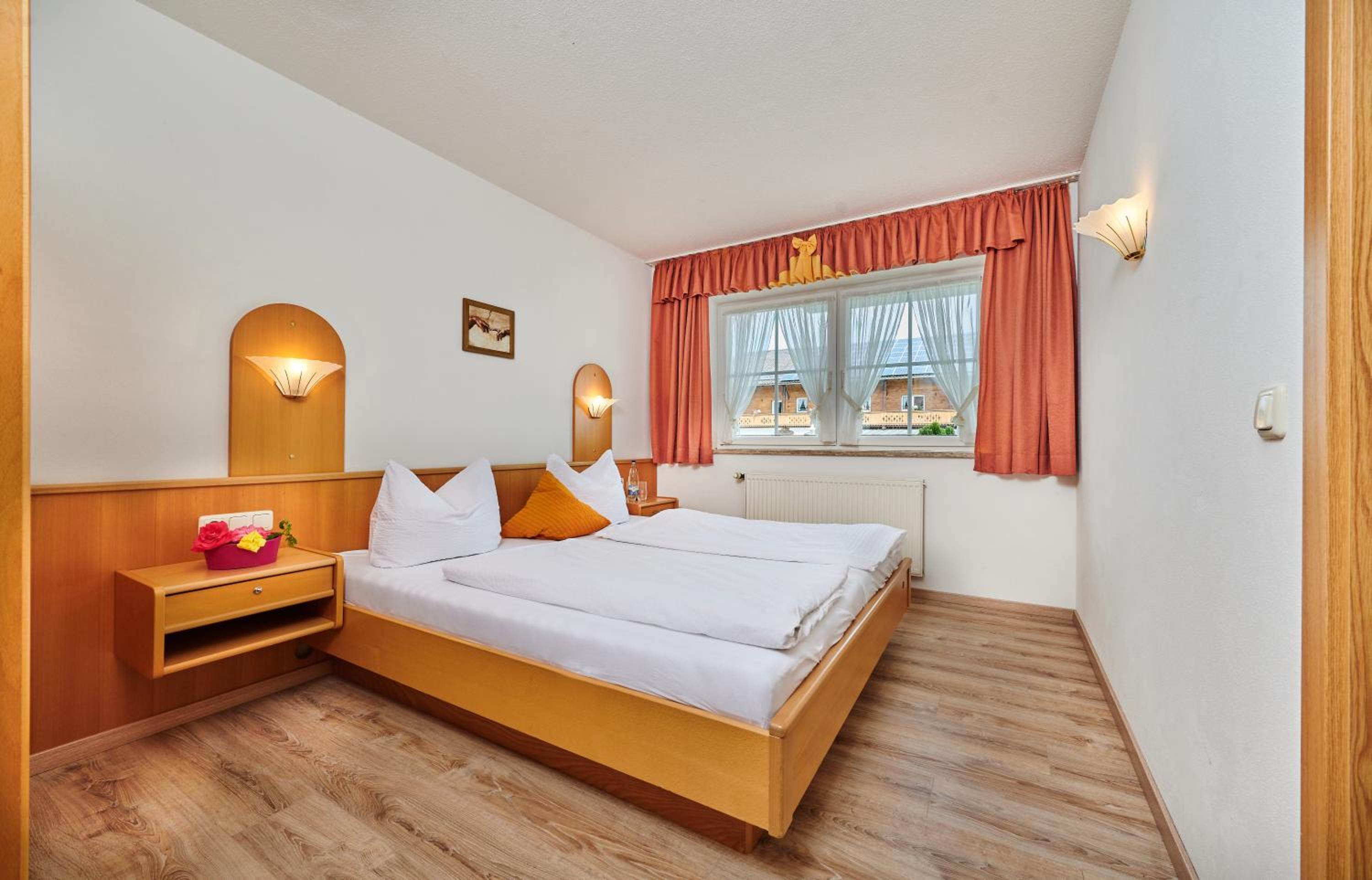 Apartment with Terrace photo 2