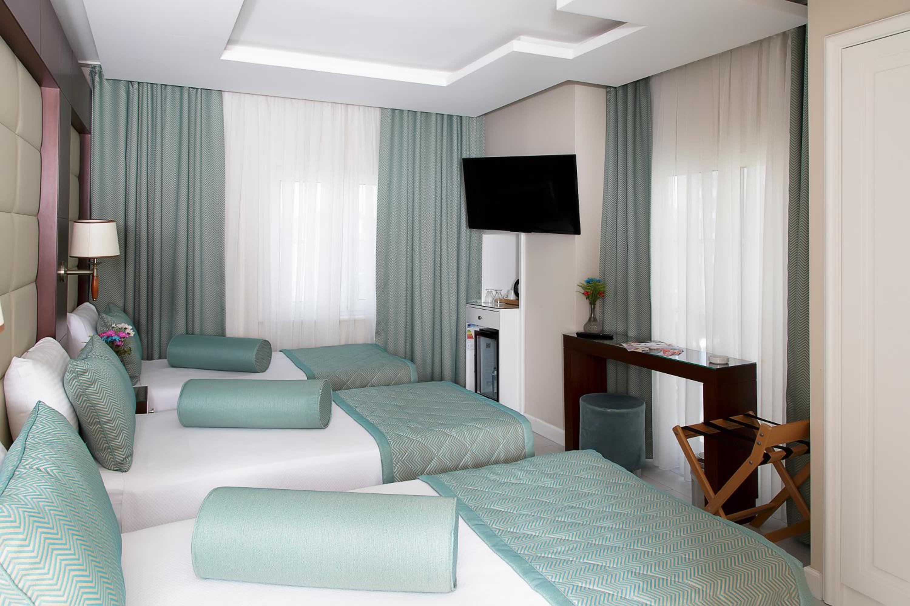 Standard Triple Room photo 1