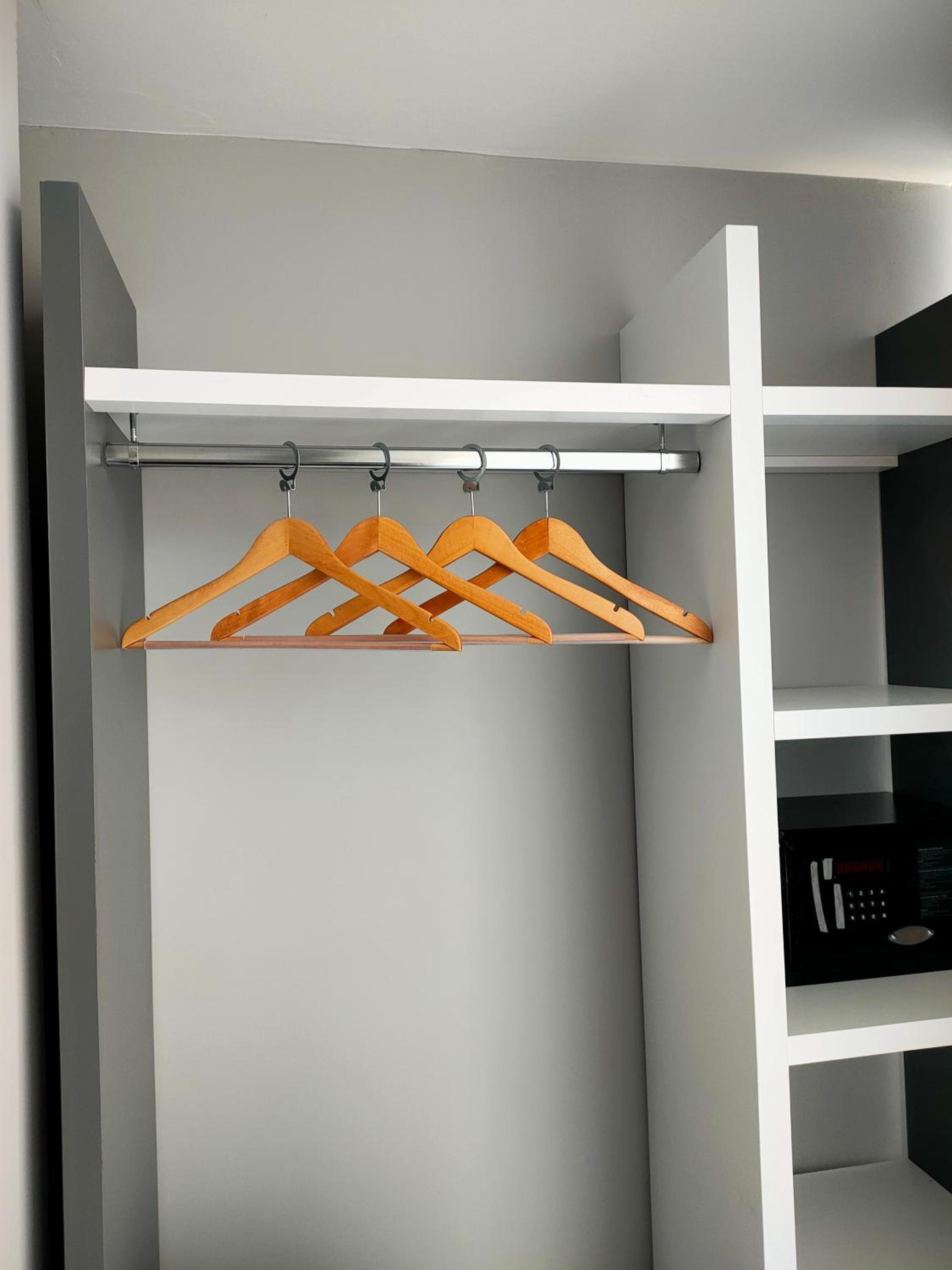 Deluxe Triple Room - Photo 15