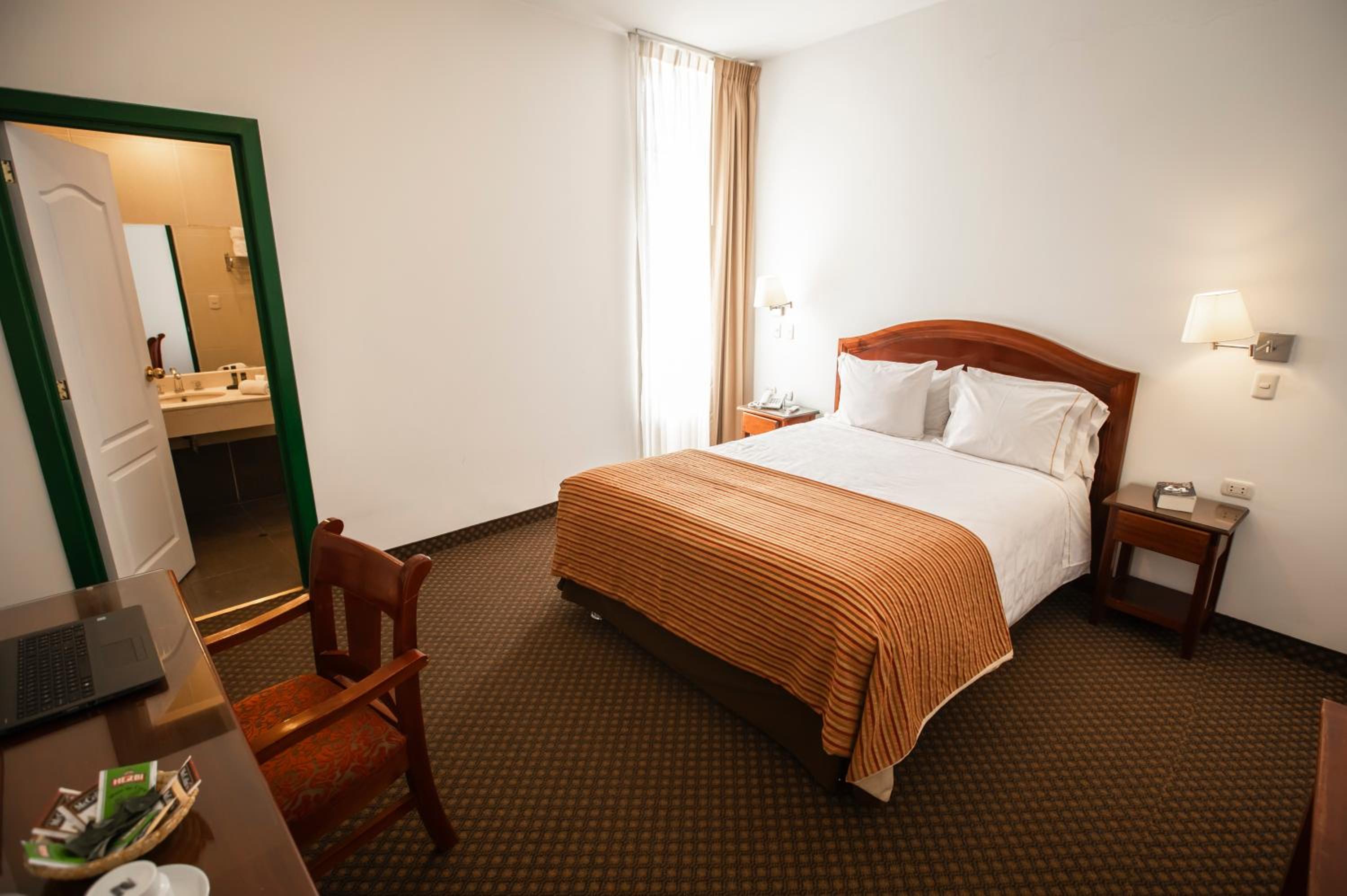 Single Room photo 2