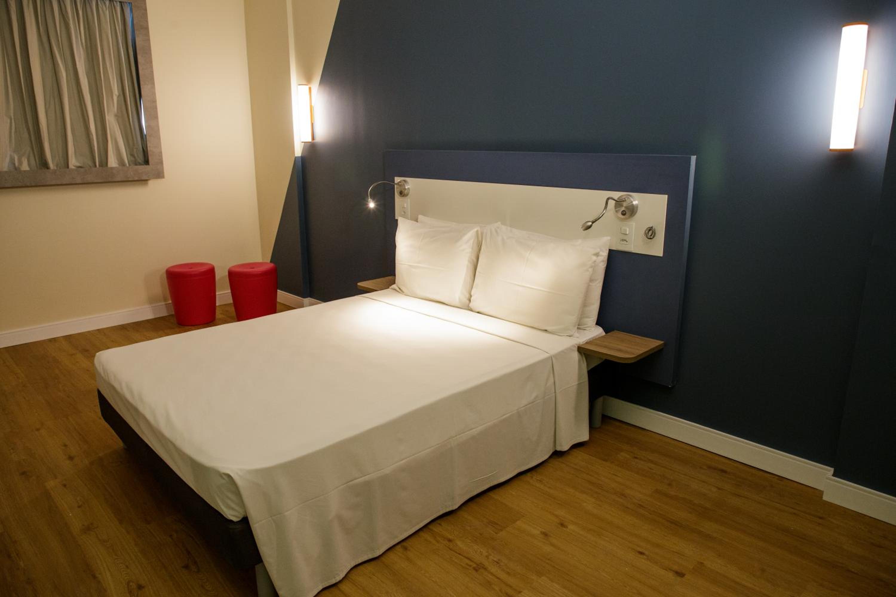 Standard Room - Disability Access - Photo 14