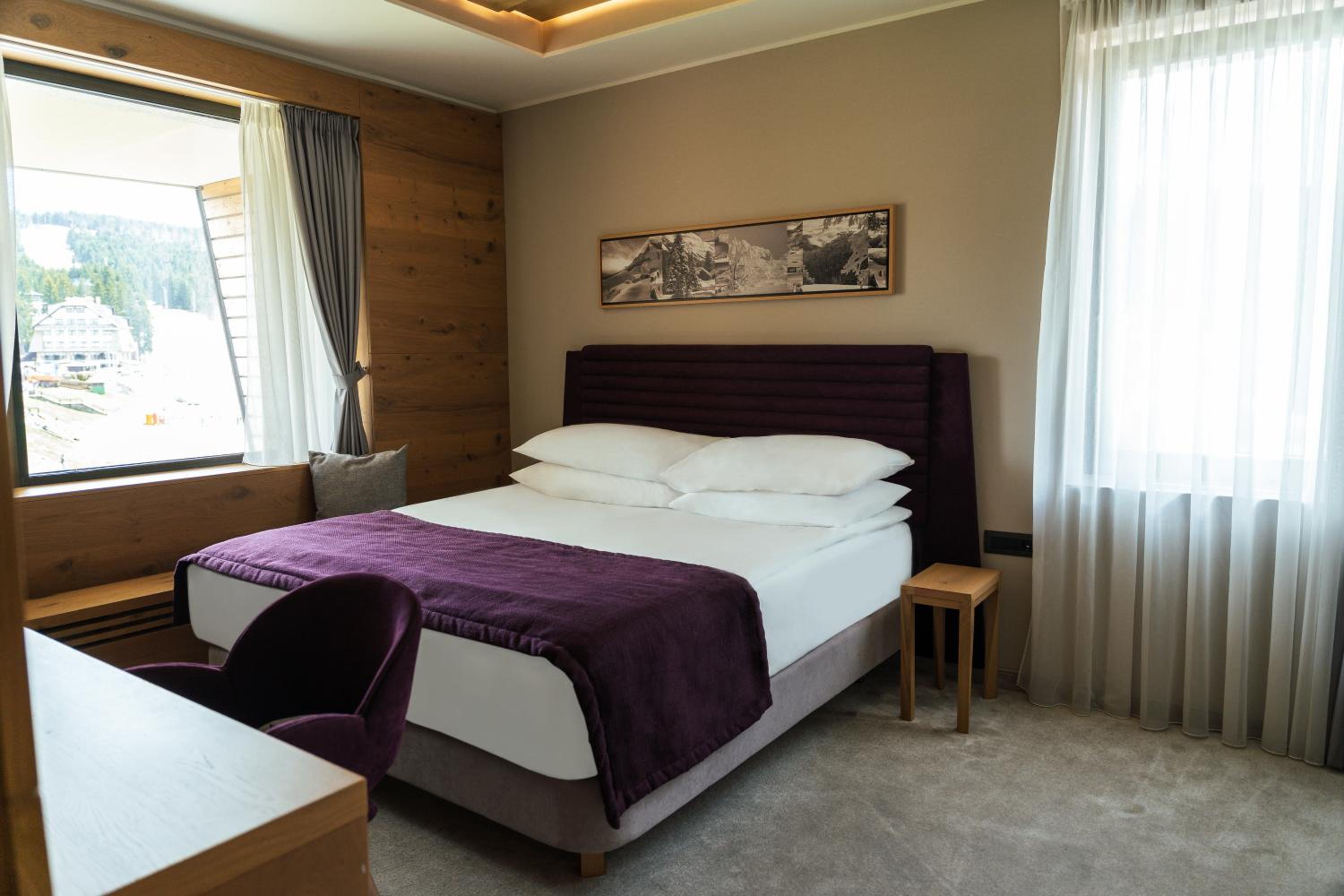 One-Bedroom Suite