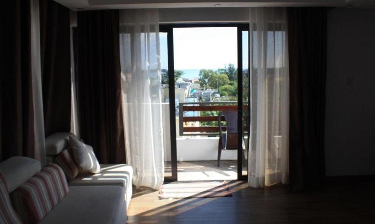 Penthouse Apartment - Photo 11