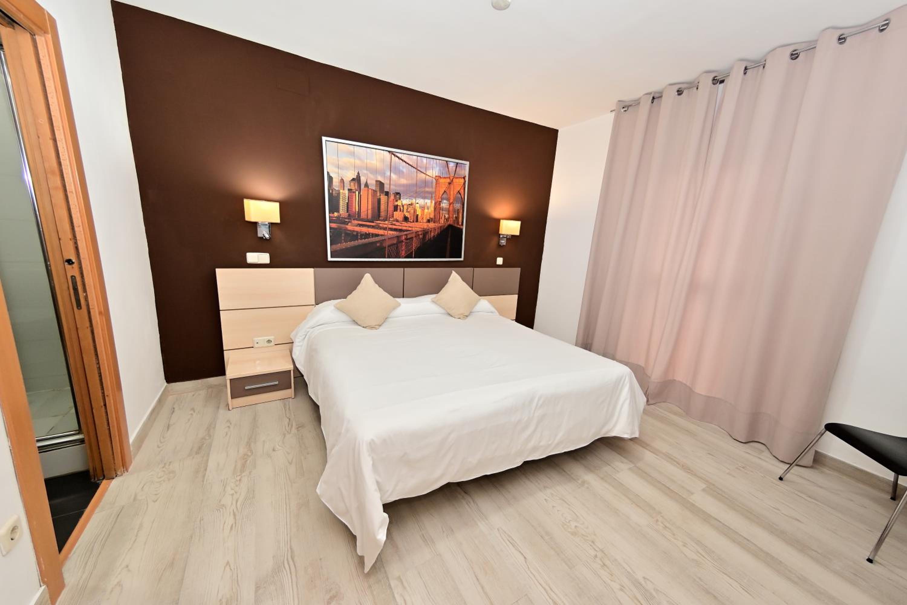Habitación Doble o con Dos Camas con Baño Privado