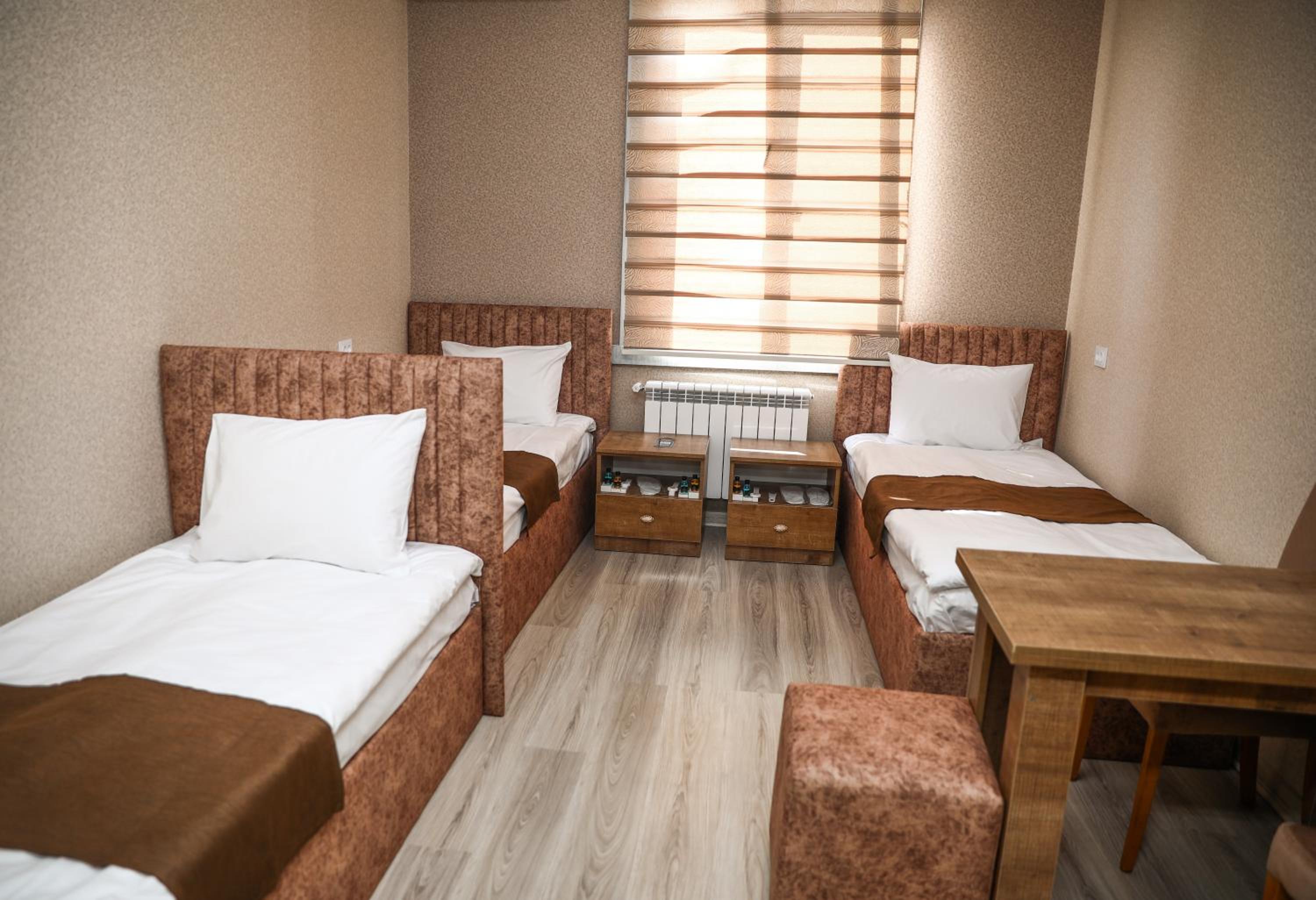 Triple Room with Shared Bathroom photo 2