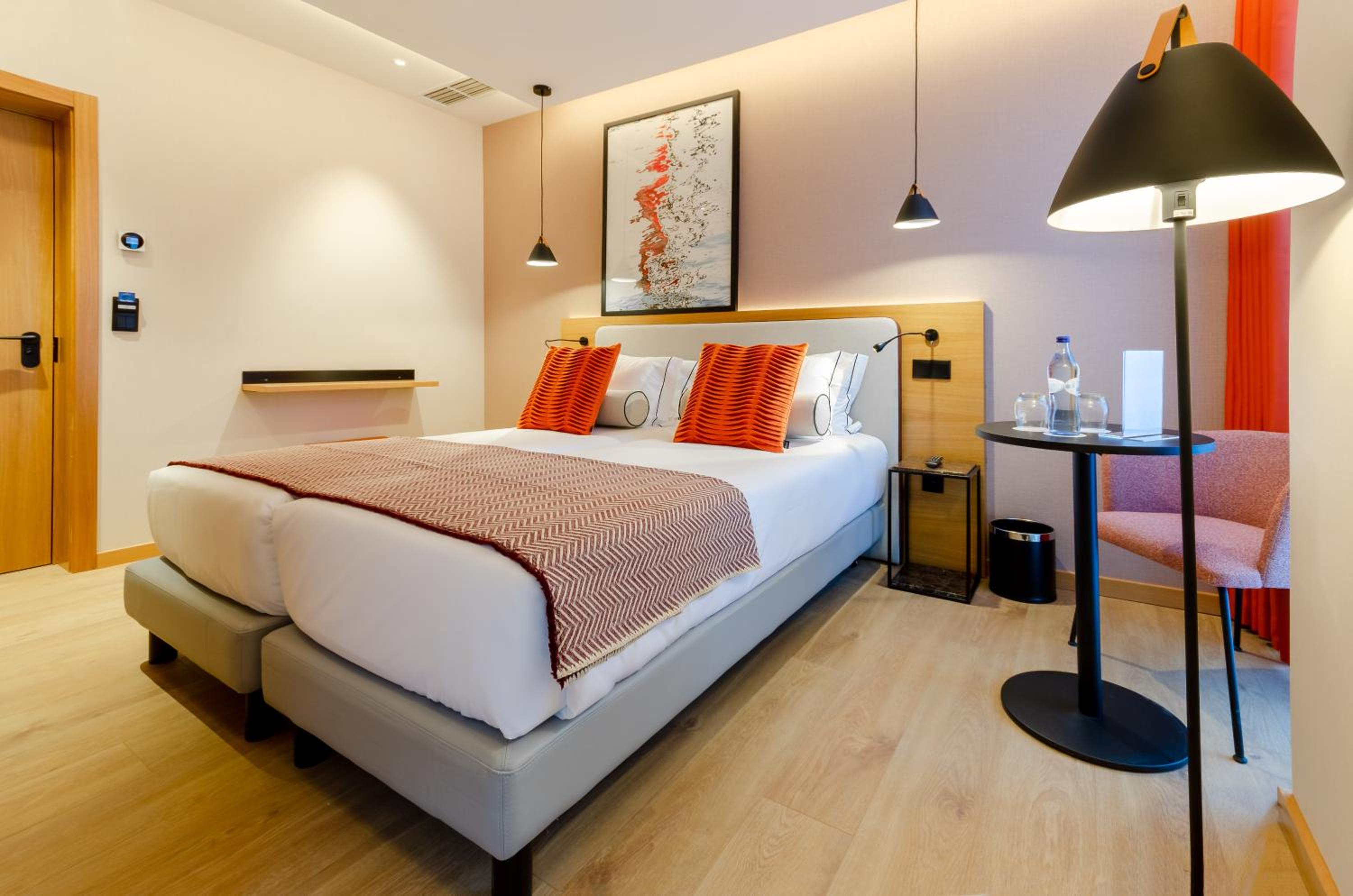 Standard Double or Twin Room - Photo 34