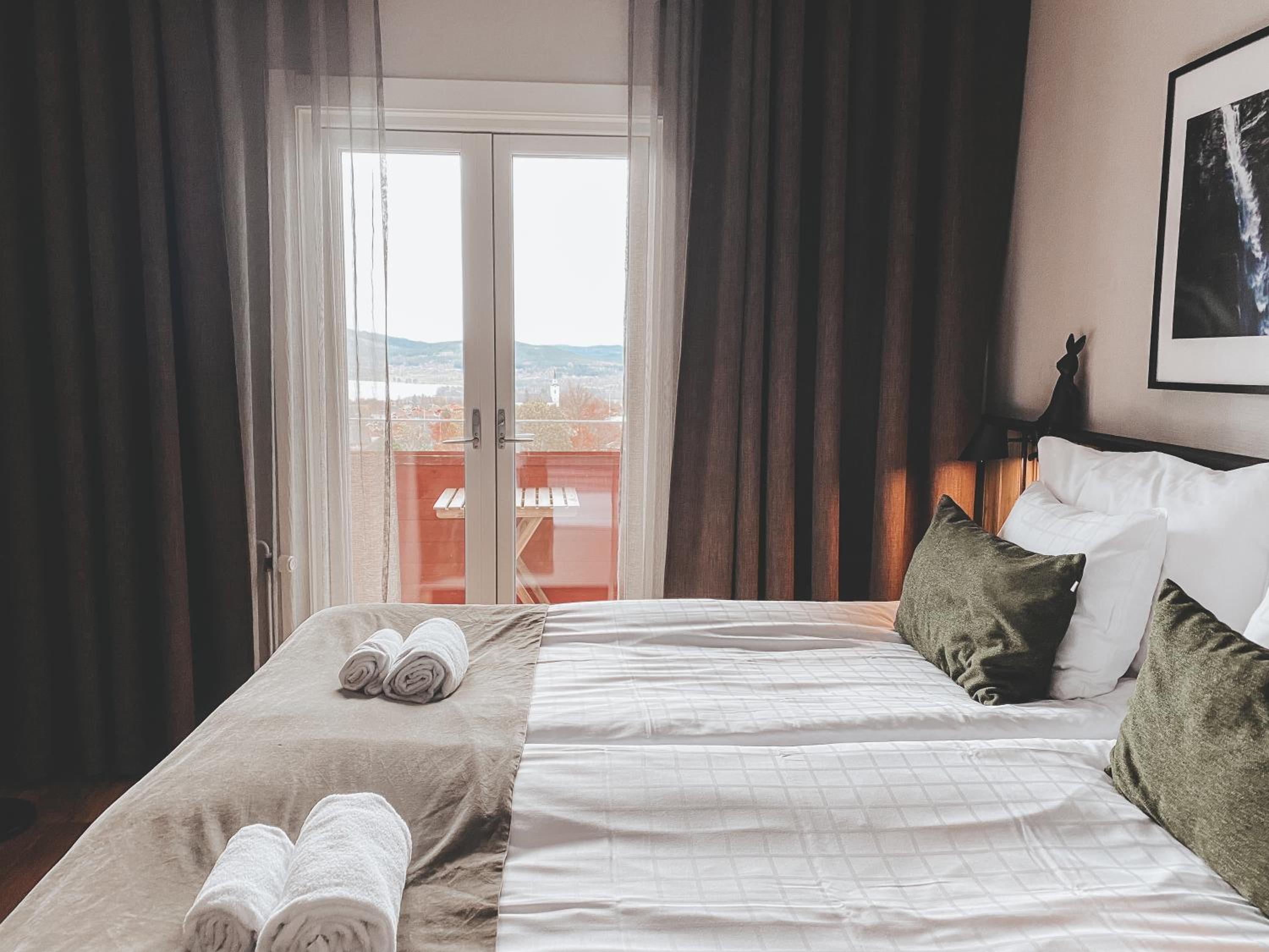 Deluxe Double Room with Balcony