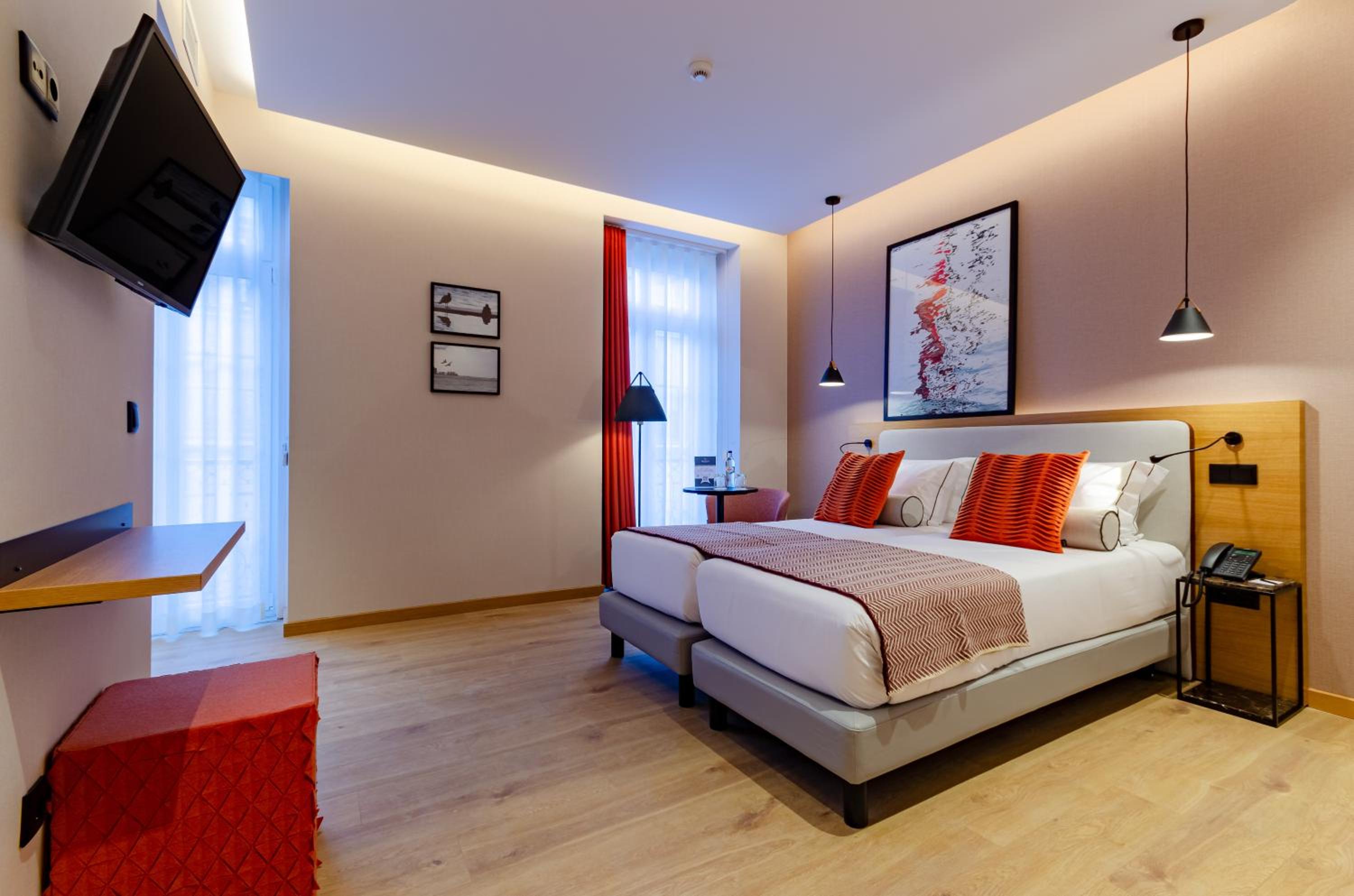 Superior Double or Twin Room - Photo 1
