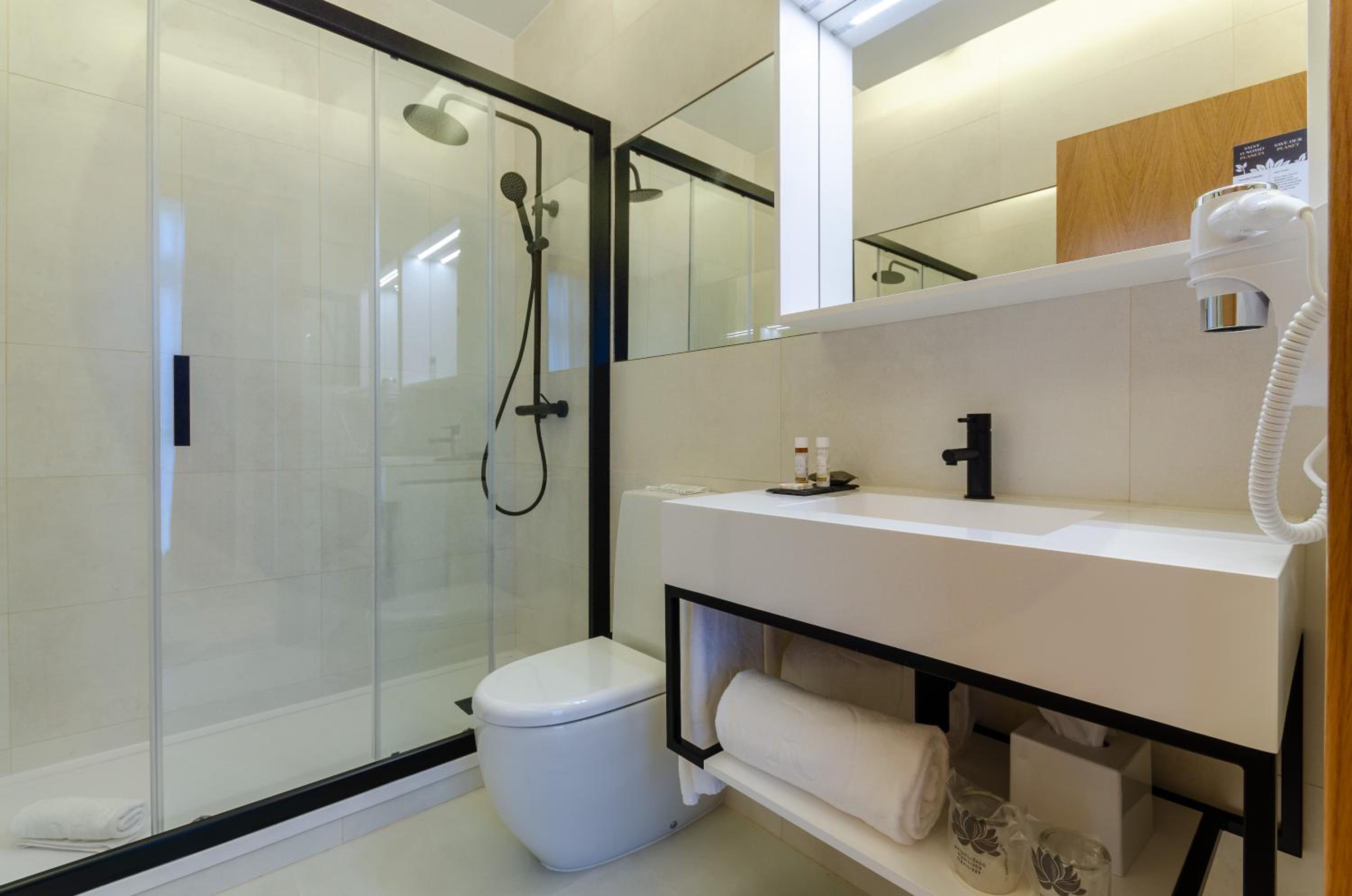 Superior Double or Twin Room - Photo 2