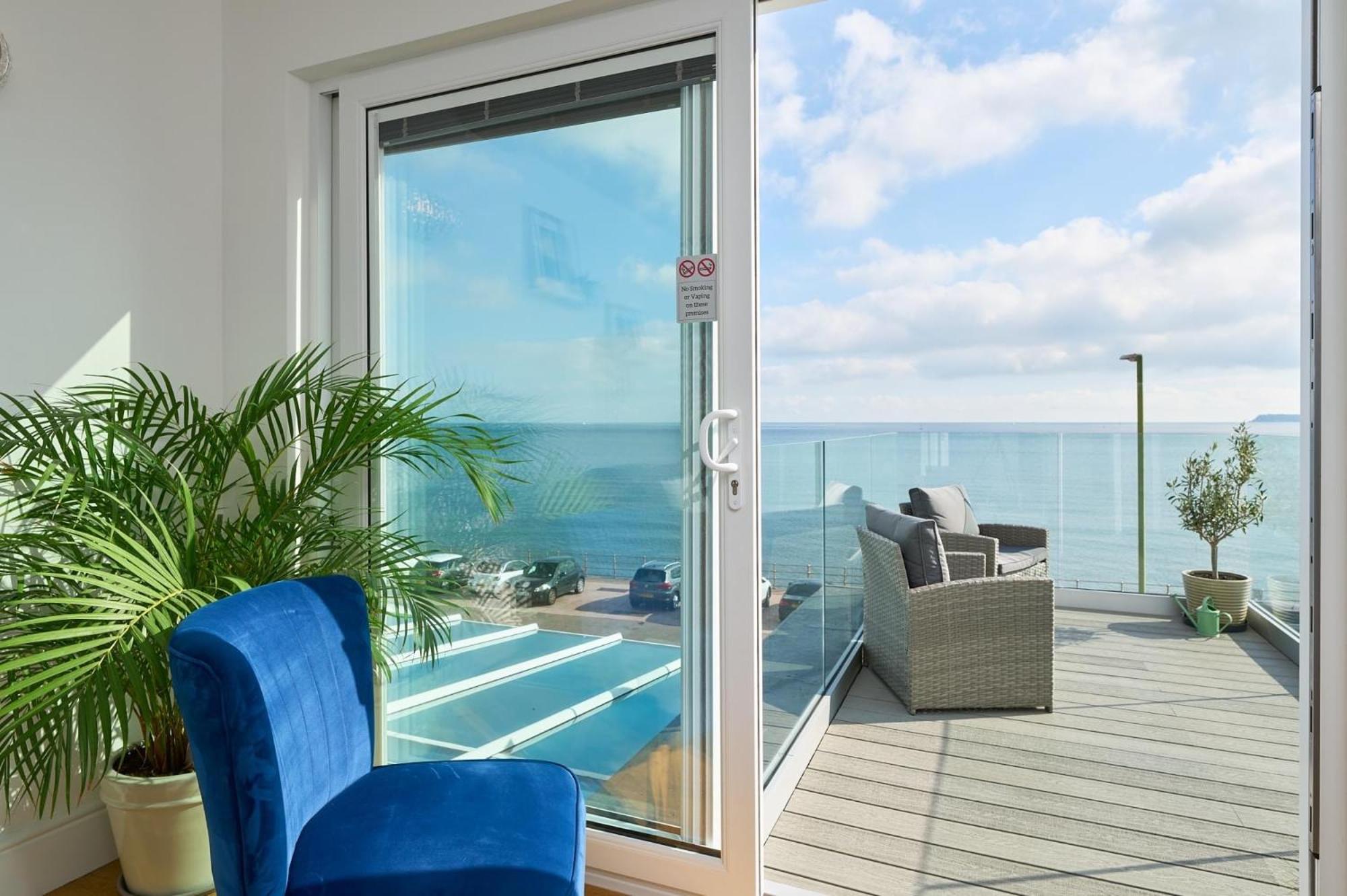 Superior Suite with Sea View photo 3