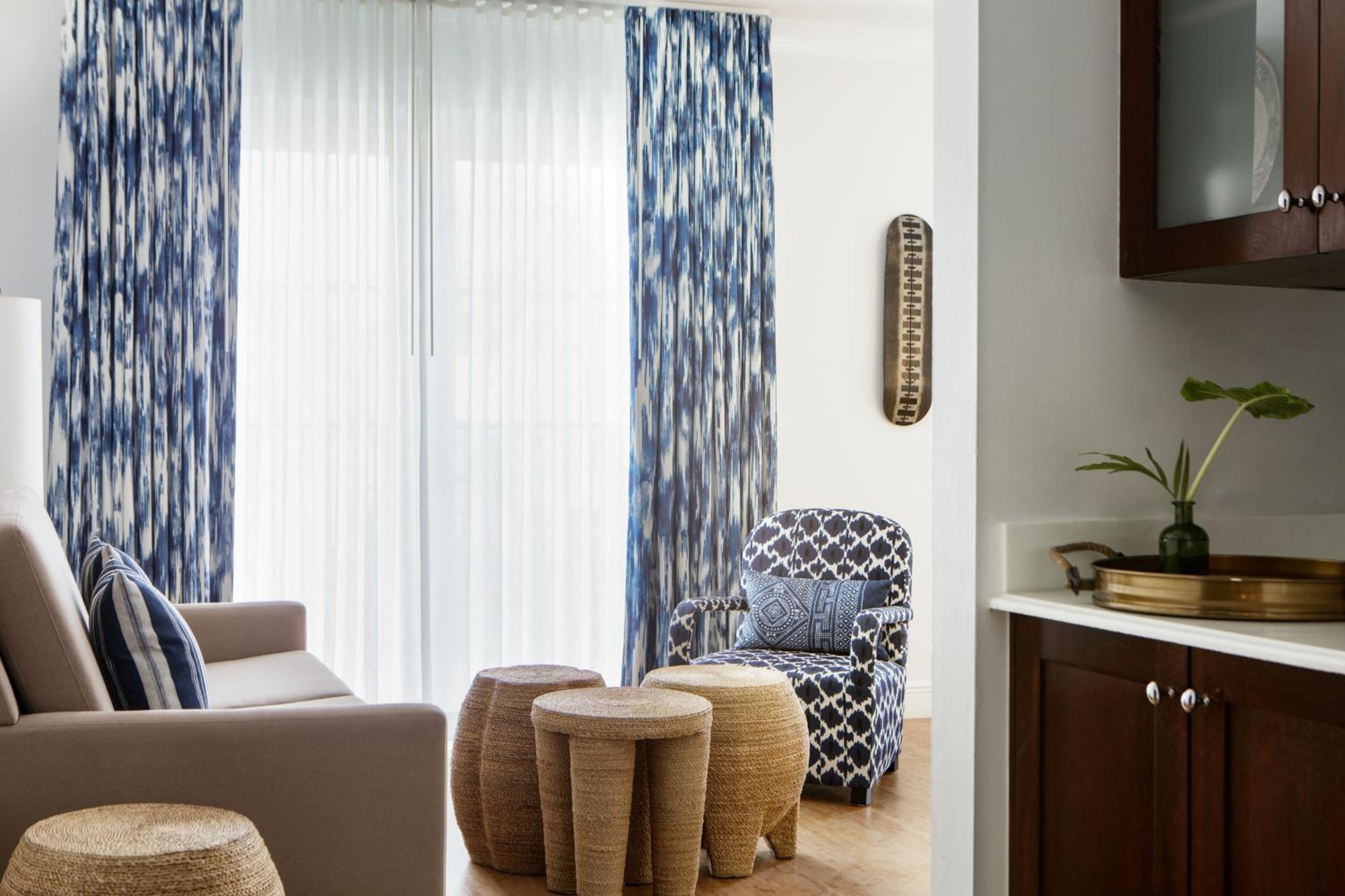 Junior Suite - Two Queen Beds - Photo 4