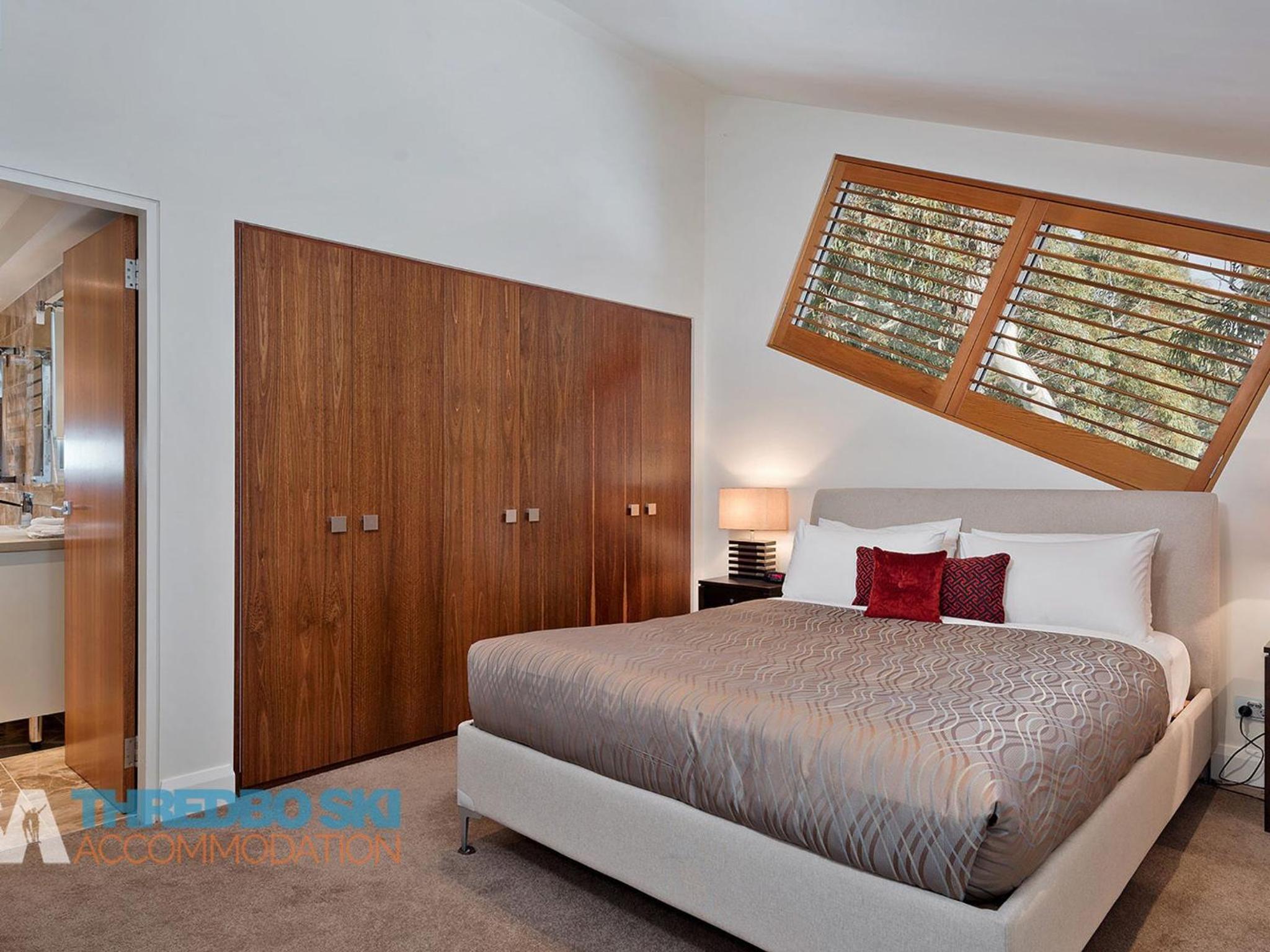 Superior Chalet photo 2