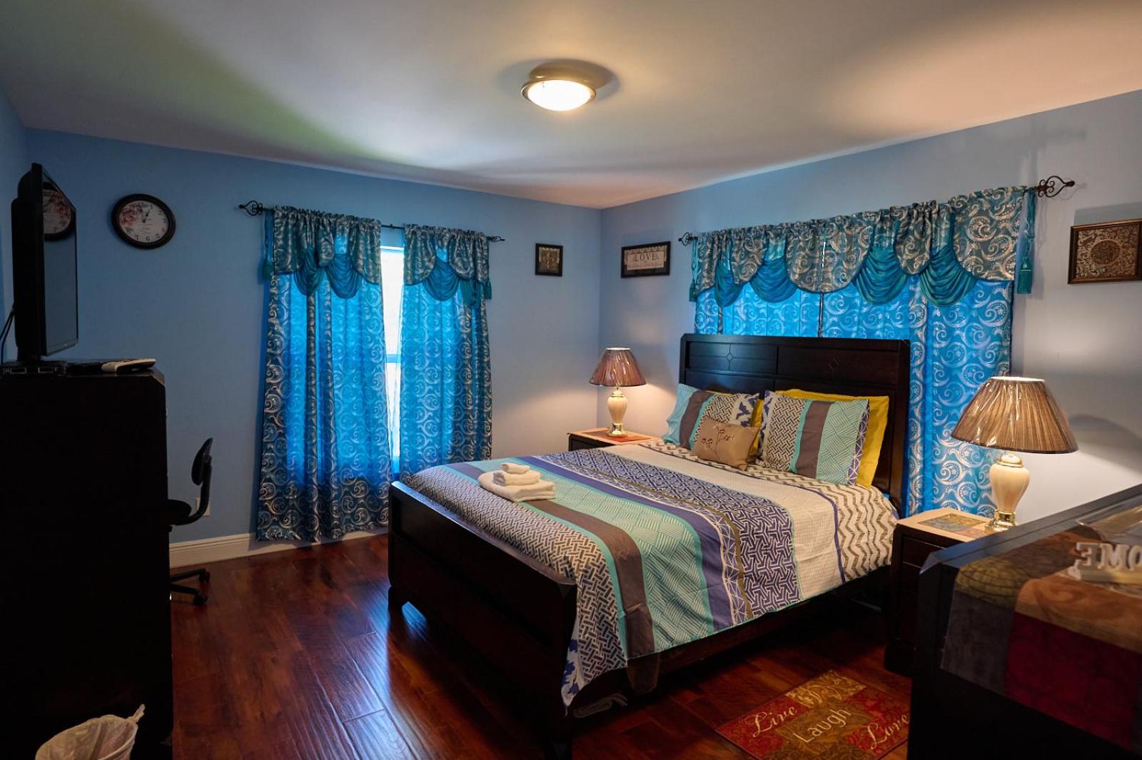 Double Room with Shared Bathroom photo 1