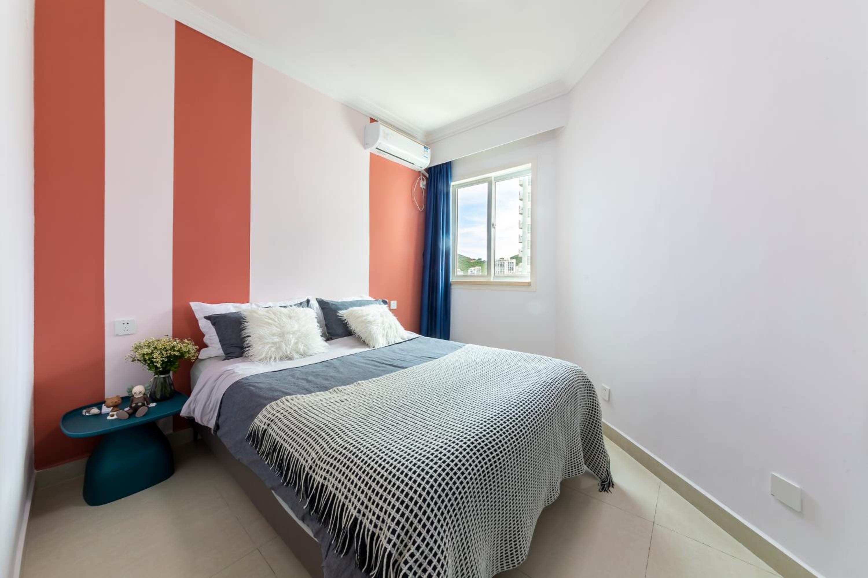 Deluxe Suite with Sea View - Photo 8