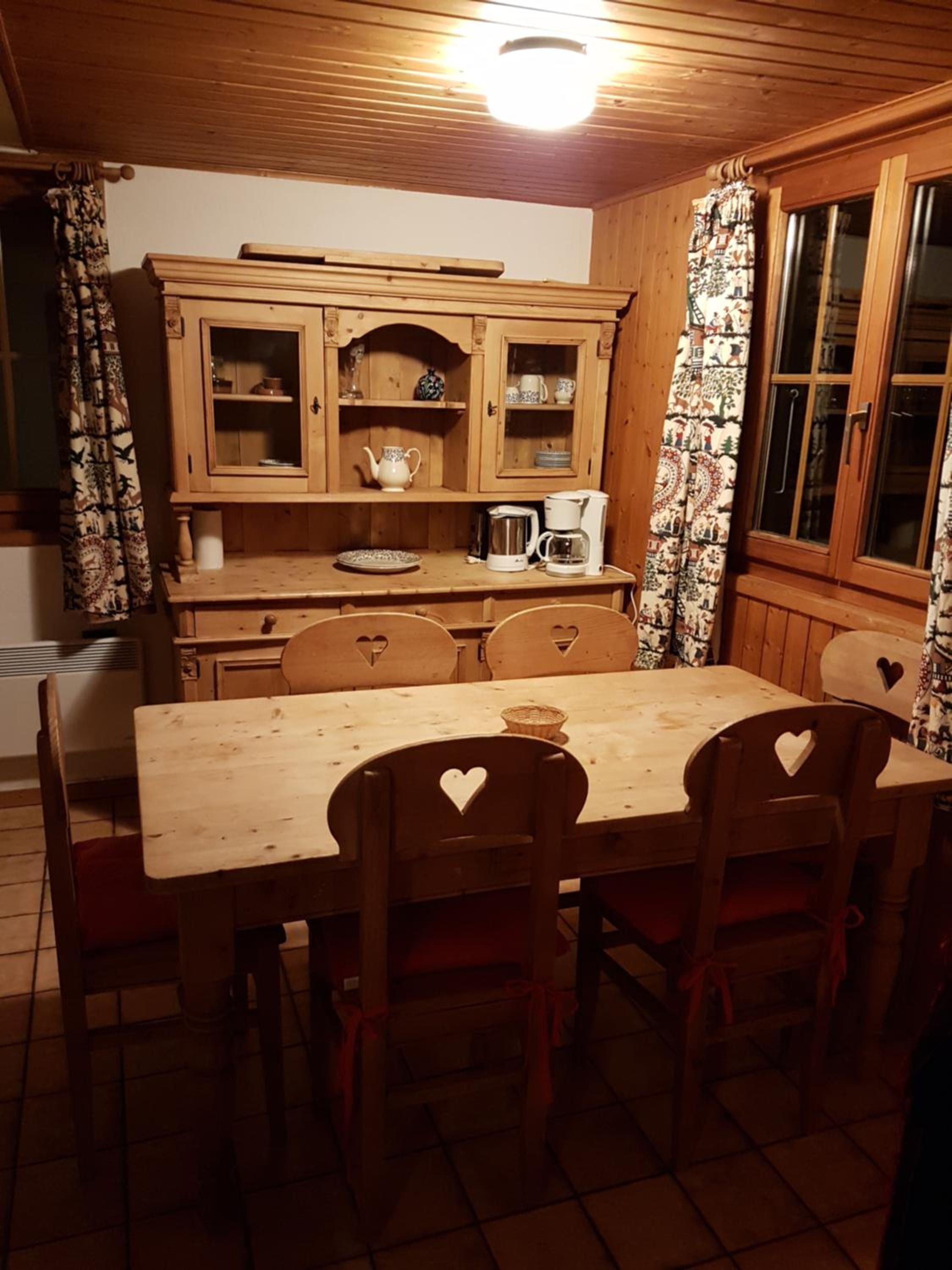 Three-Bedroom Chalet - Photo 23