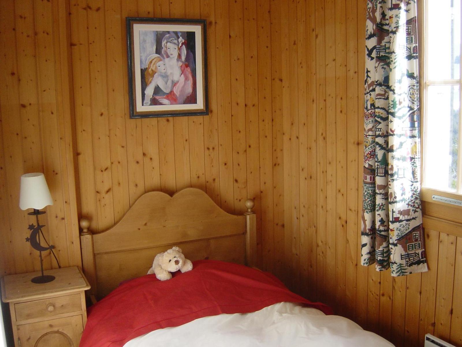 Three-Bedroom Chalet - Photo 7