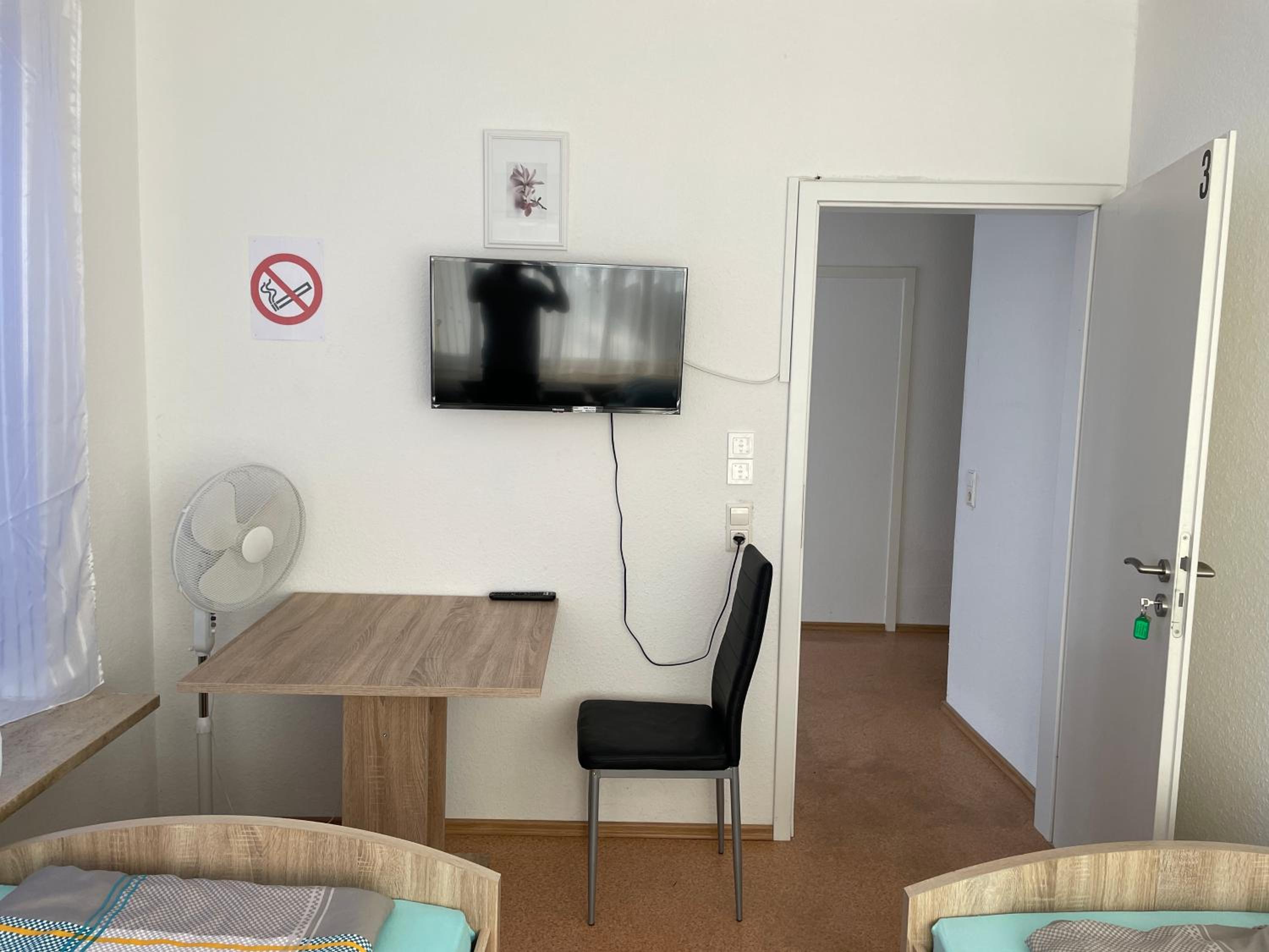 Triple Room with Shared Bathroom photo 3
