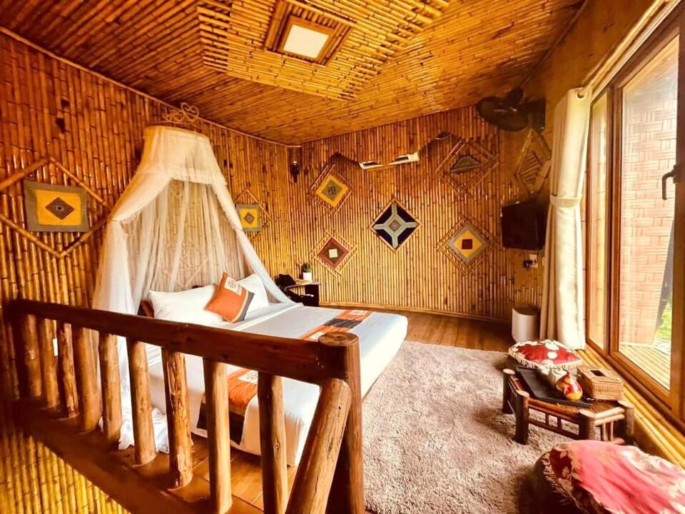 One-Bedroom Bungalow photo 1