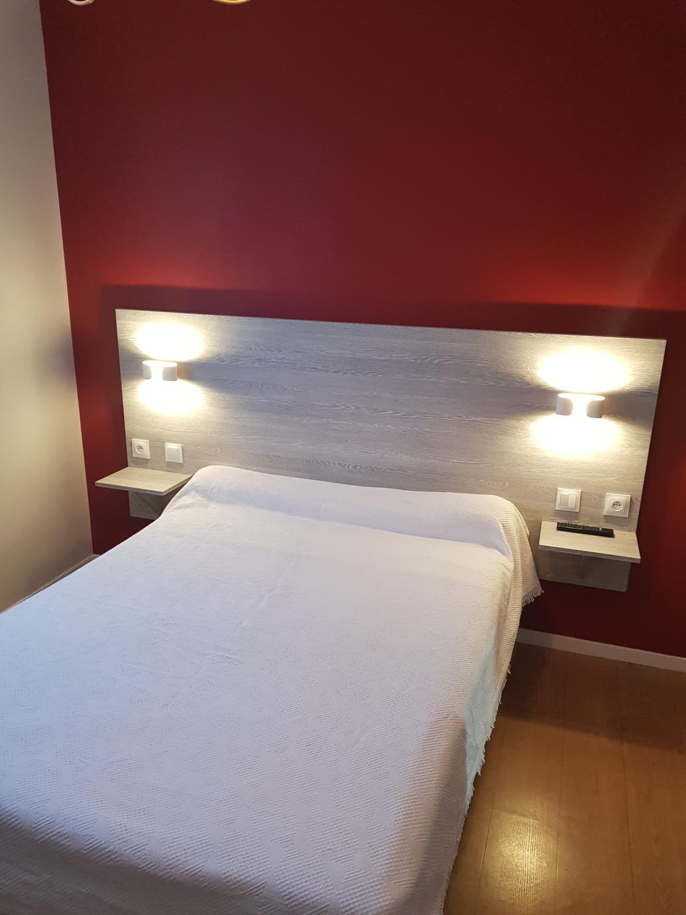 Double Room - Photo 2