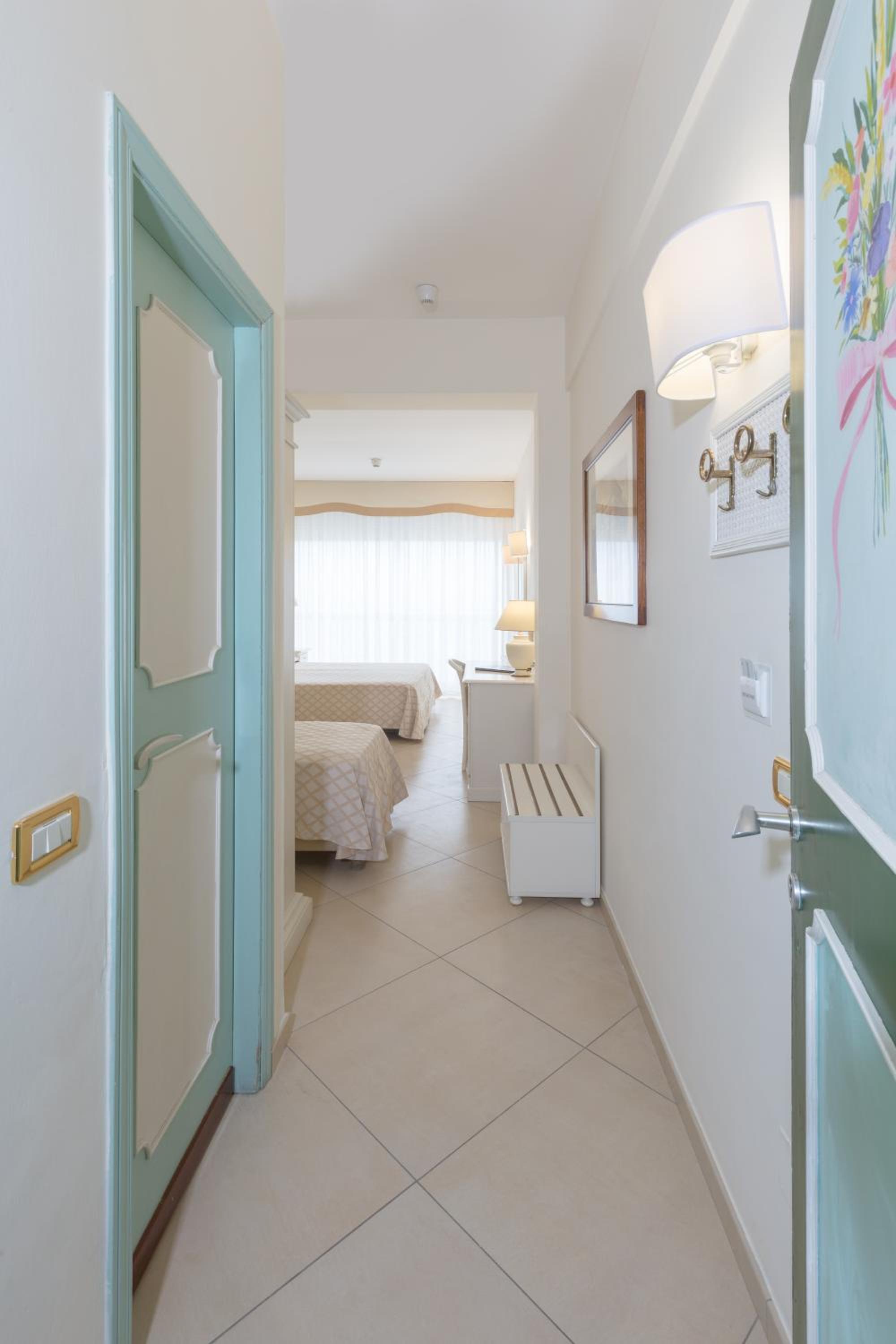 Triple Room with Sea View - Photo 2