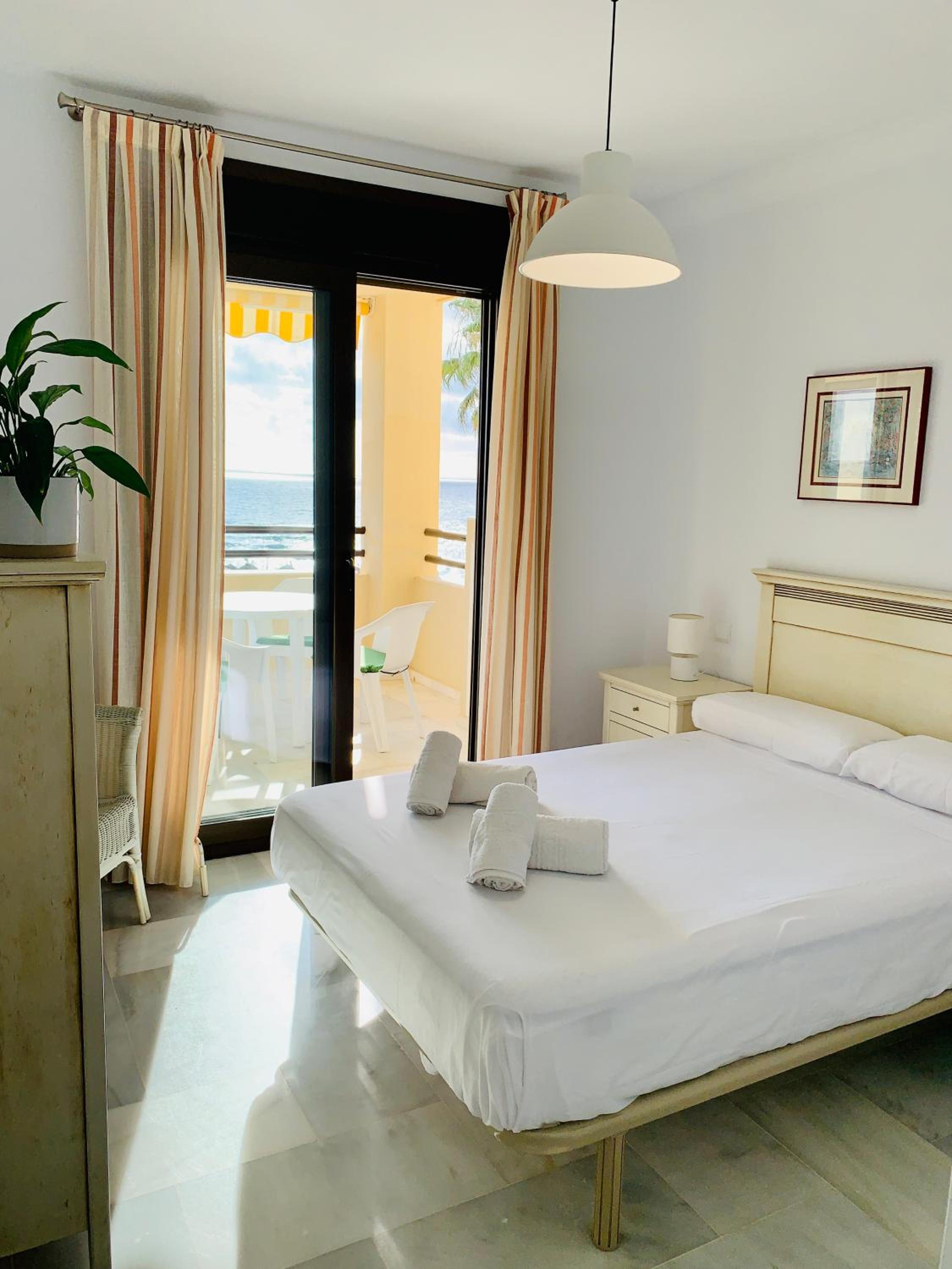 Apartamento con vista al mar