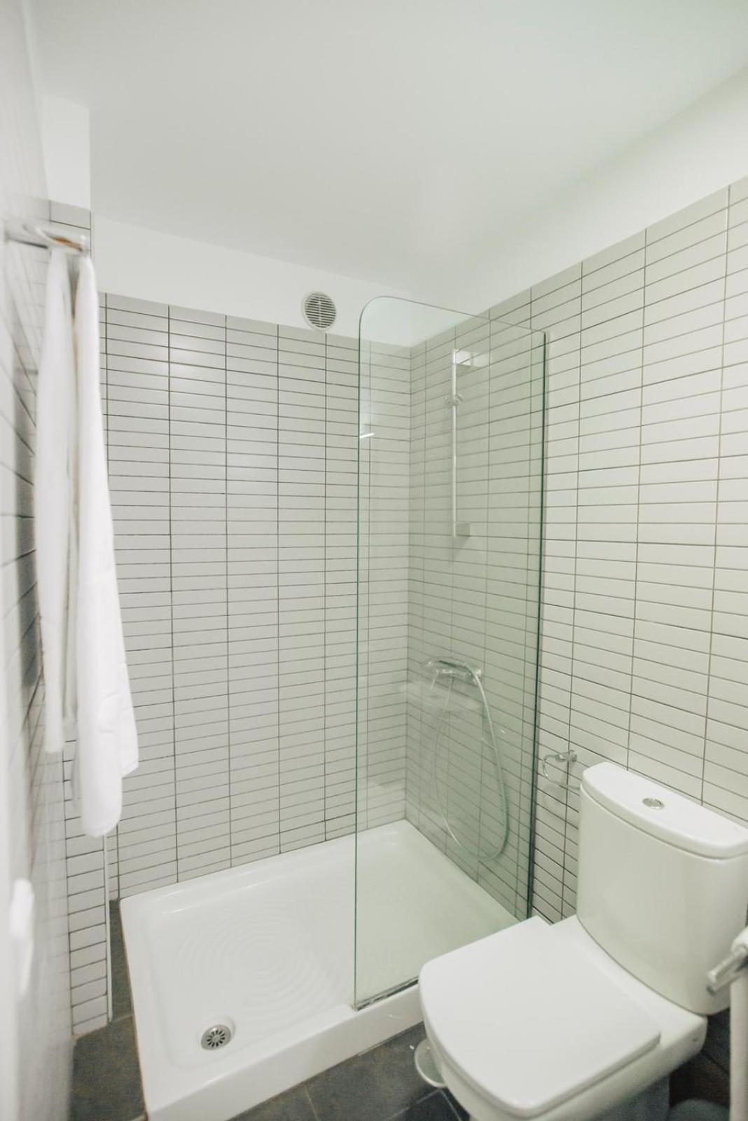 Apartment with Sea View - Photo 4