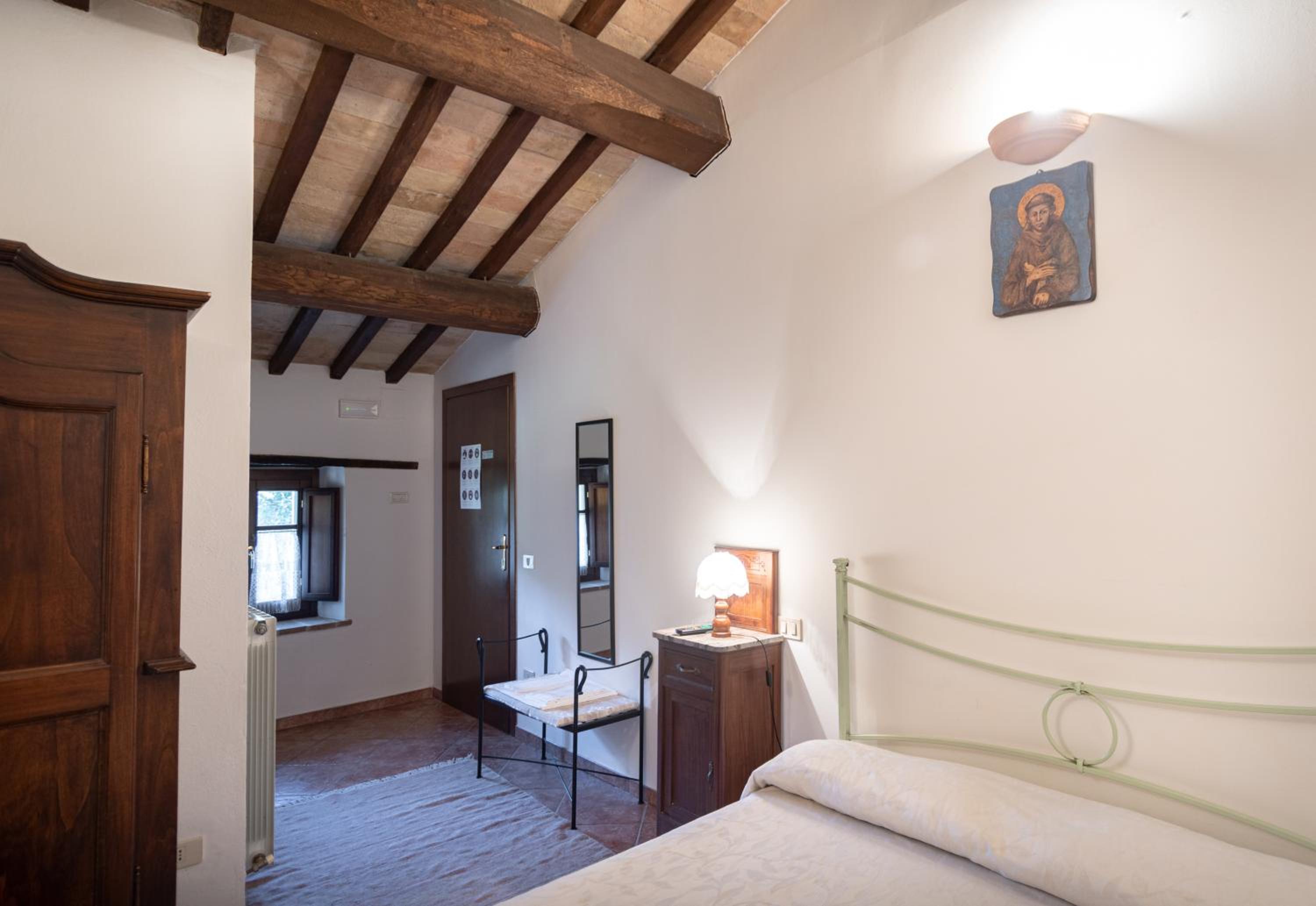 Triple Room - Photo 4