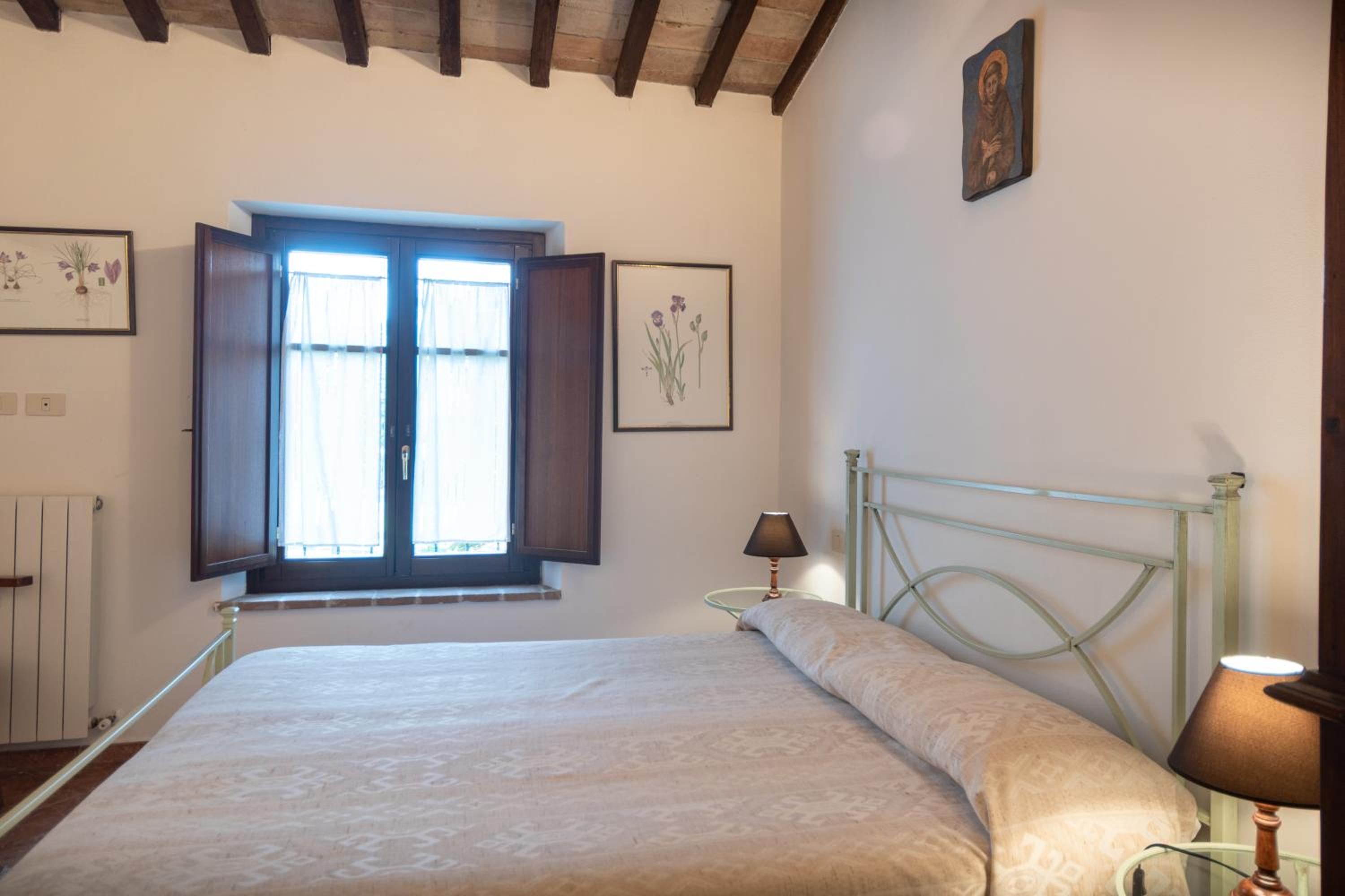Quadruple Room - Photo 22